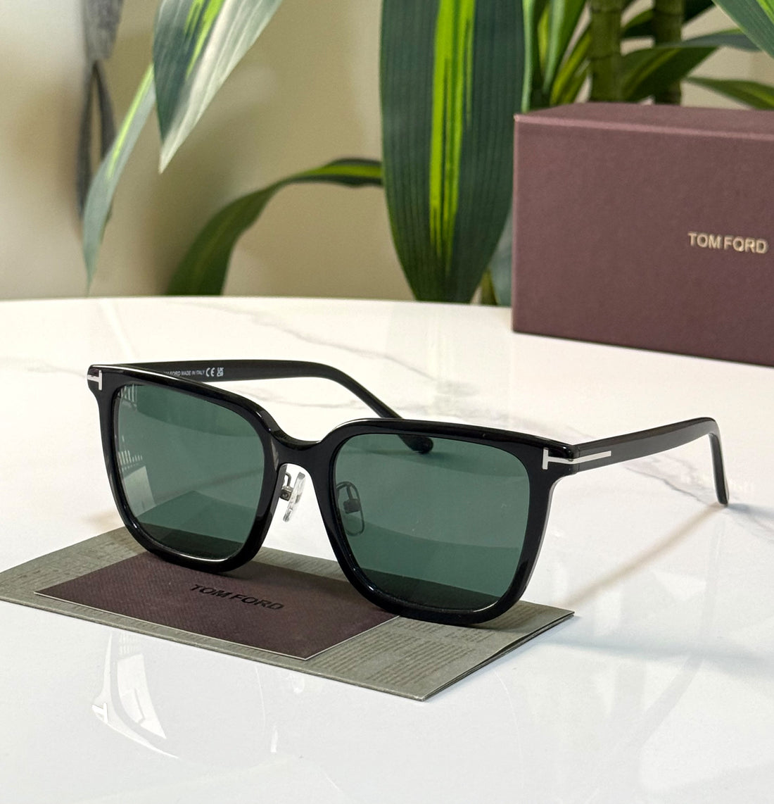 TOMFORD FT0891
