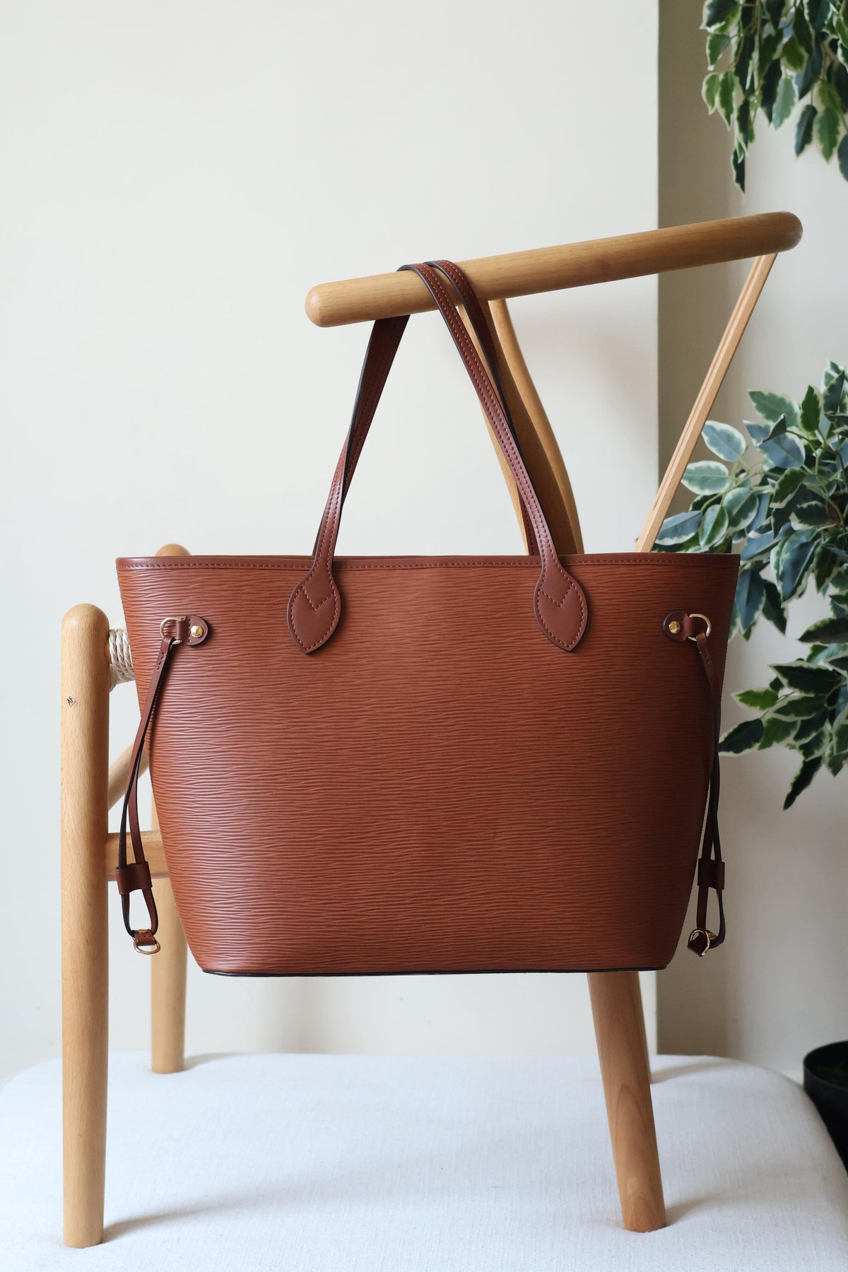 LOUIS VUITTON Neverfull MM 36cm