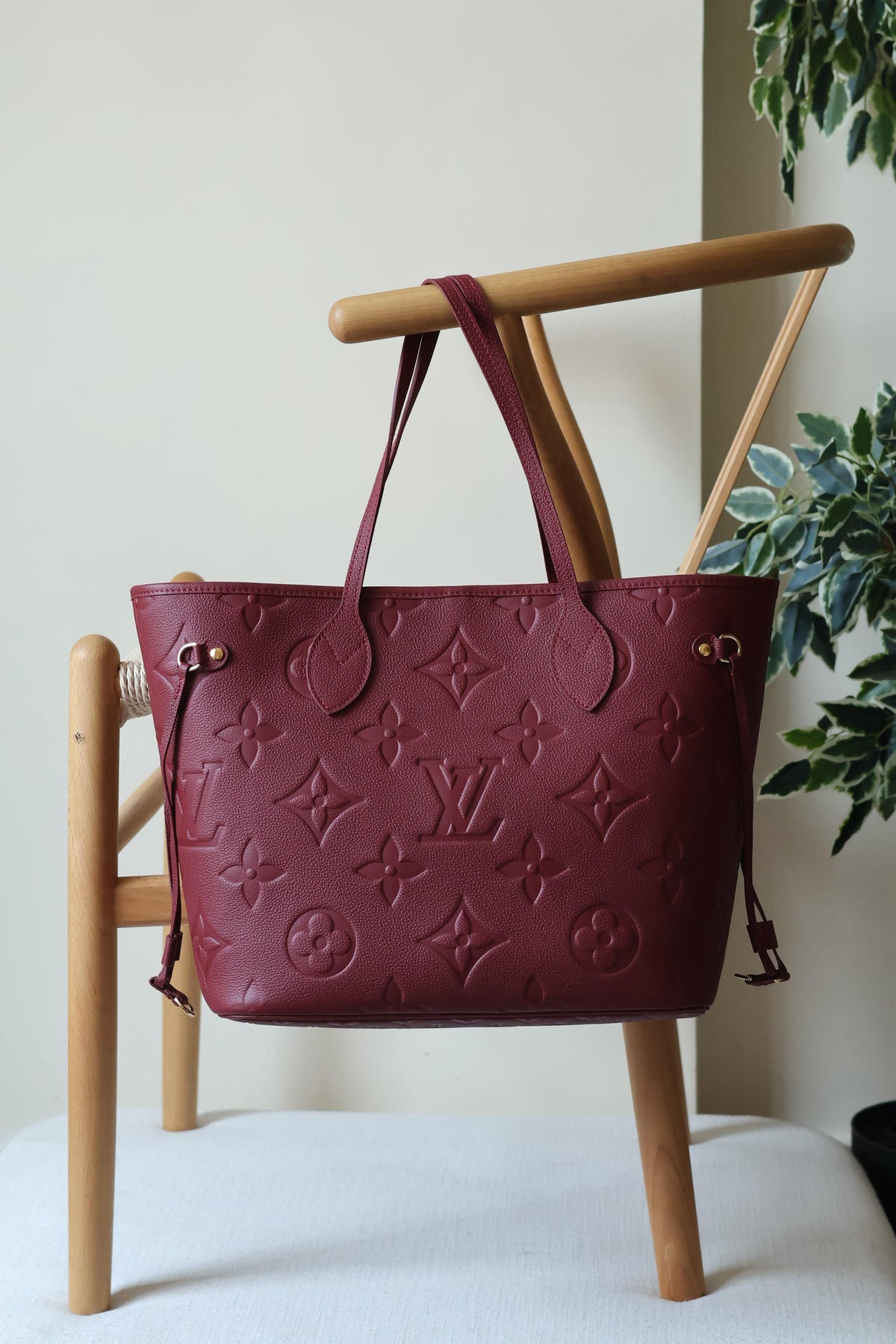 LOUIS VUITTON Neverfull MM 36cm