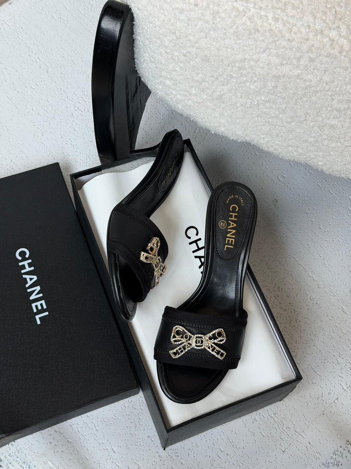 CHANEL Bowknot Rhinestone Mid Heel Mule