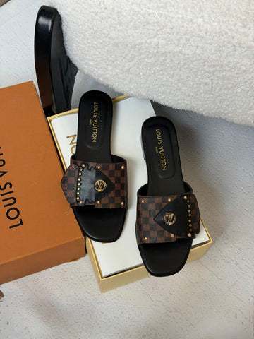 LOUIS VUITTON Frame Flat Mules