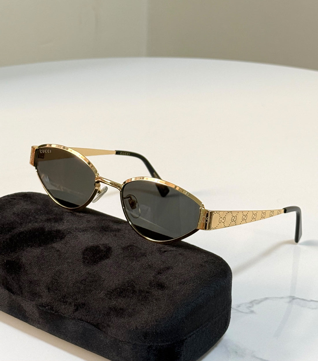 GUCCI BV40007I