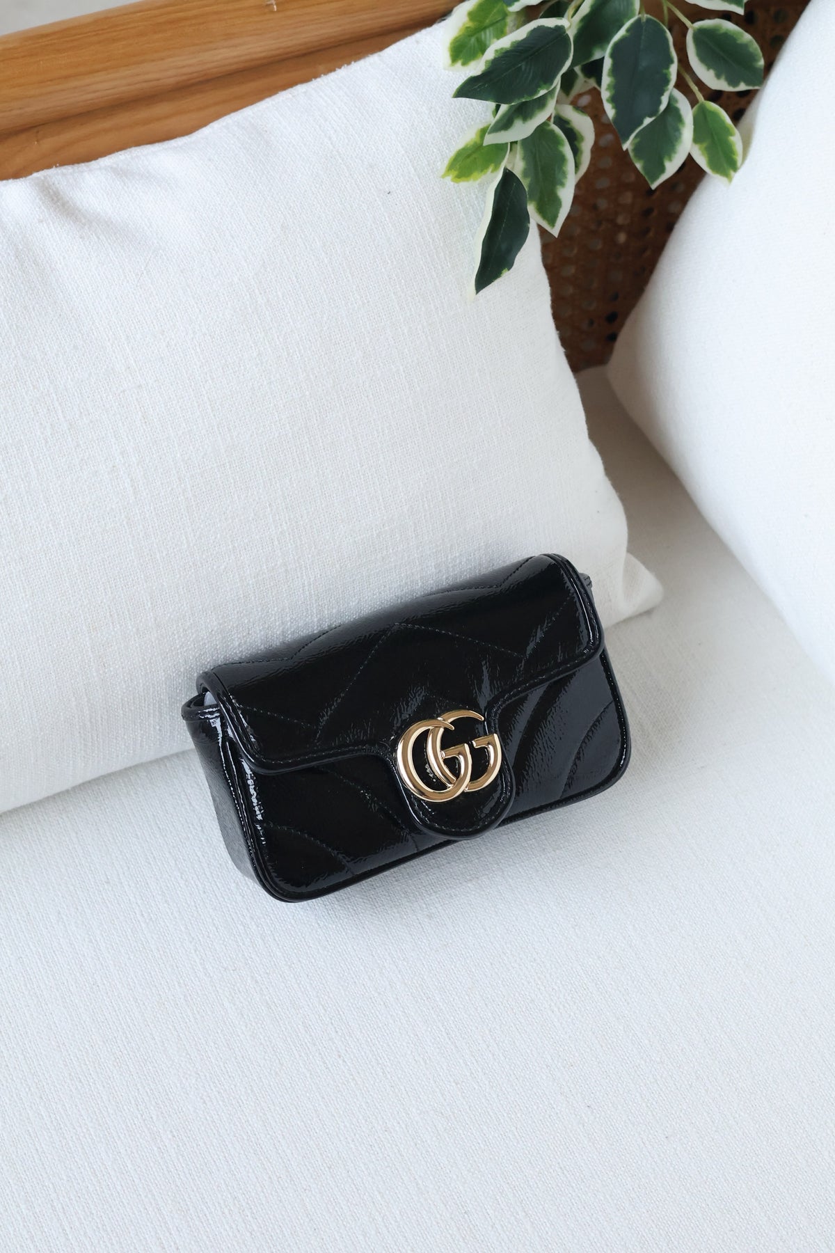Gucci GG Marmont Super Mini Bag 16.5cm