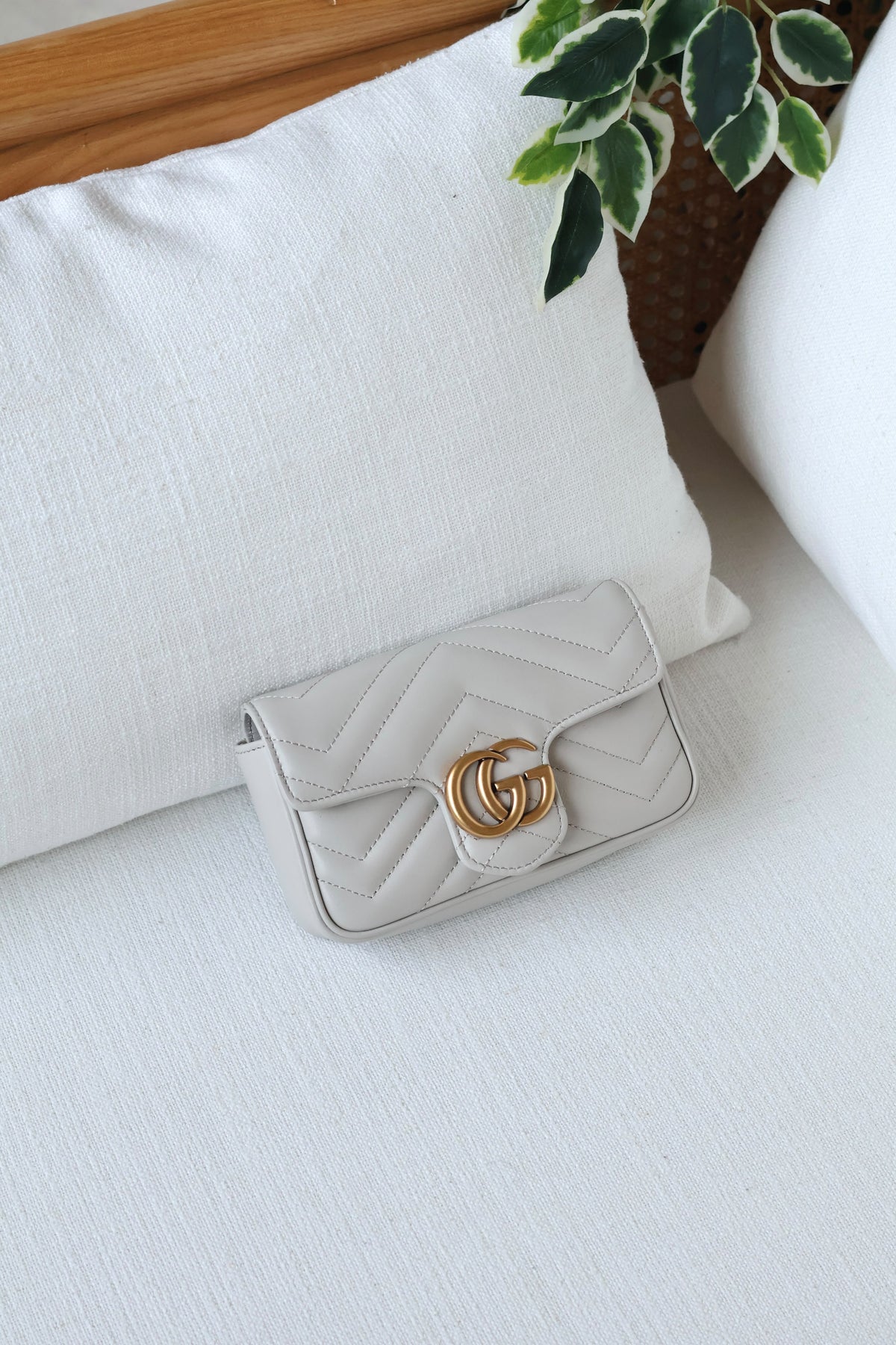 Gucci GG Marmont Super Mini Bag 16.5cm