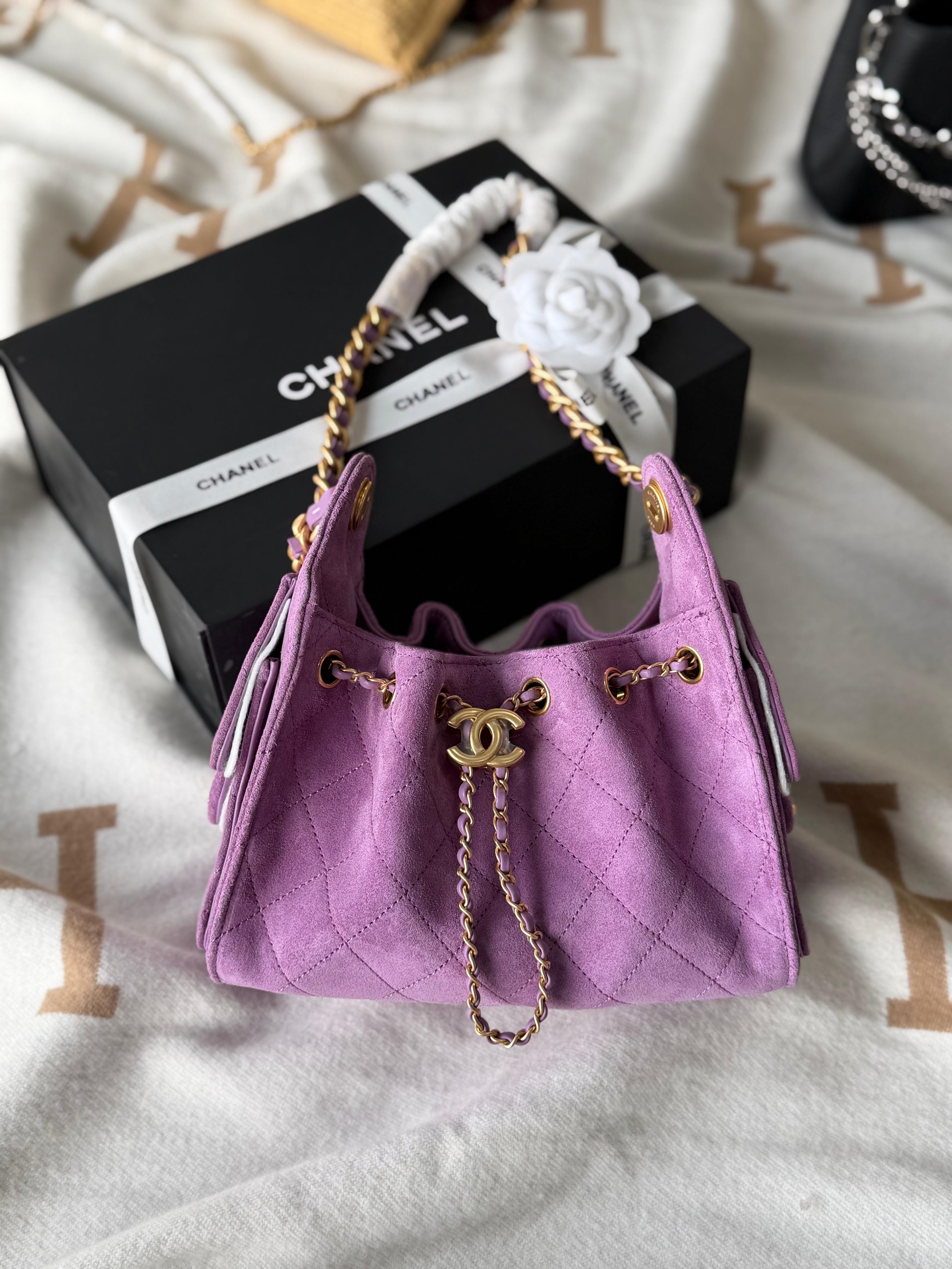 Chanel 25 small bag 22cm