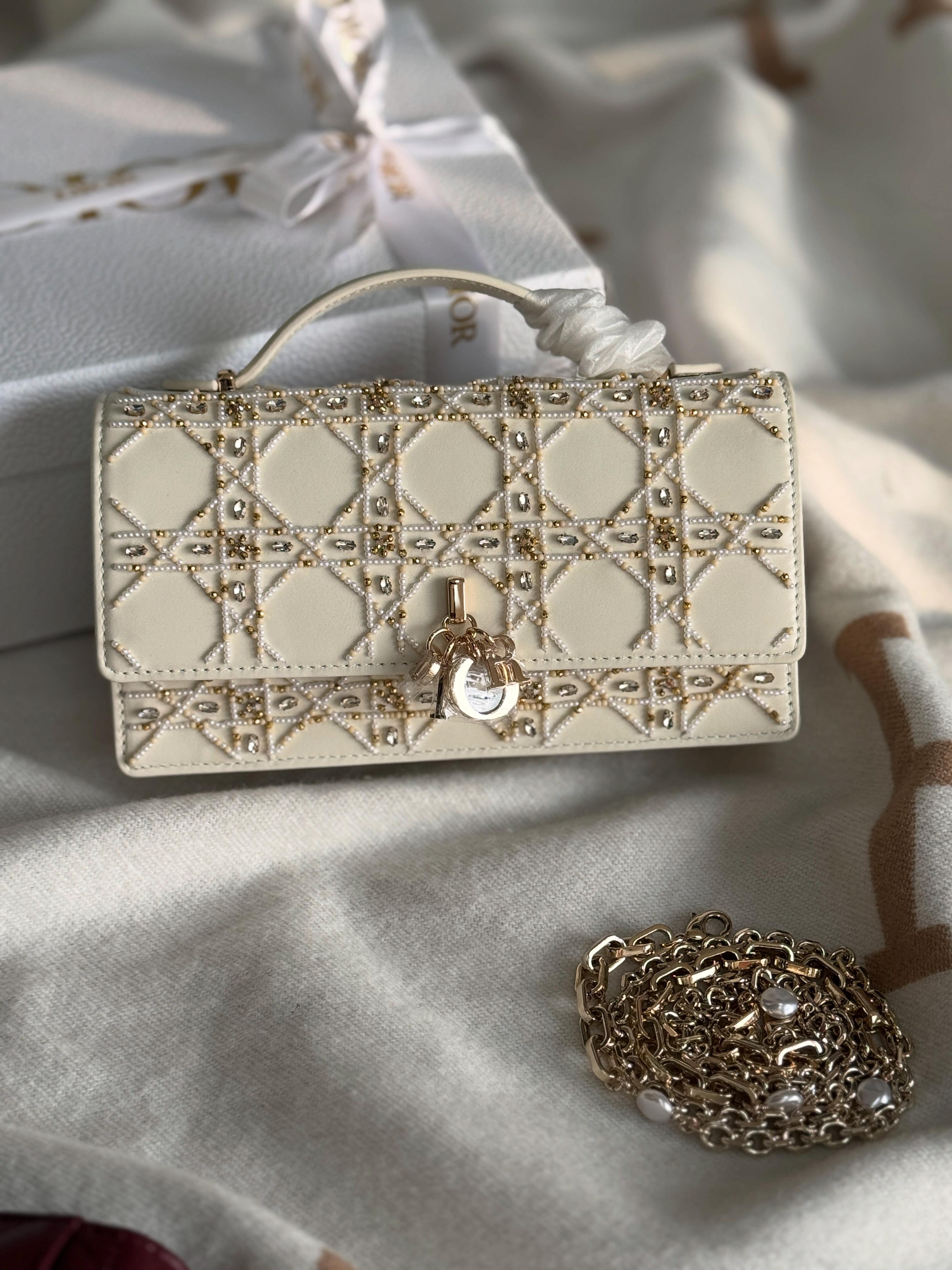 Miss dior embroidered