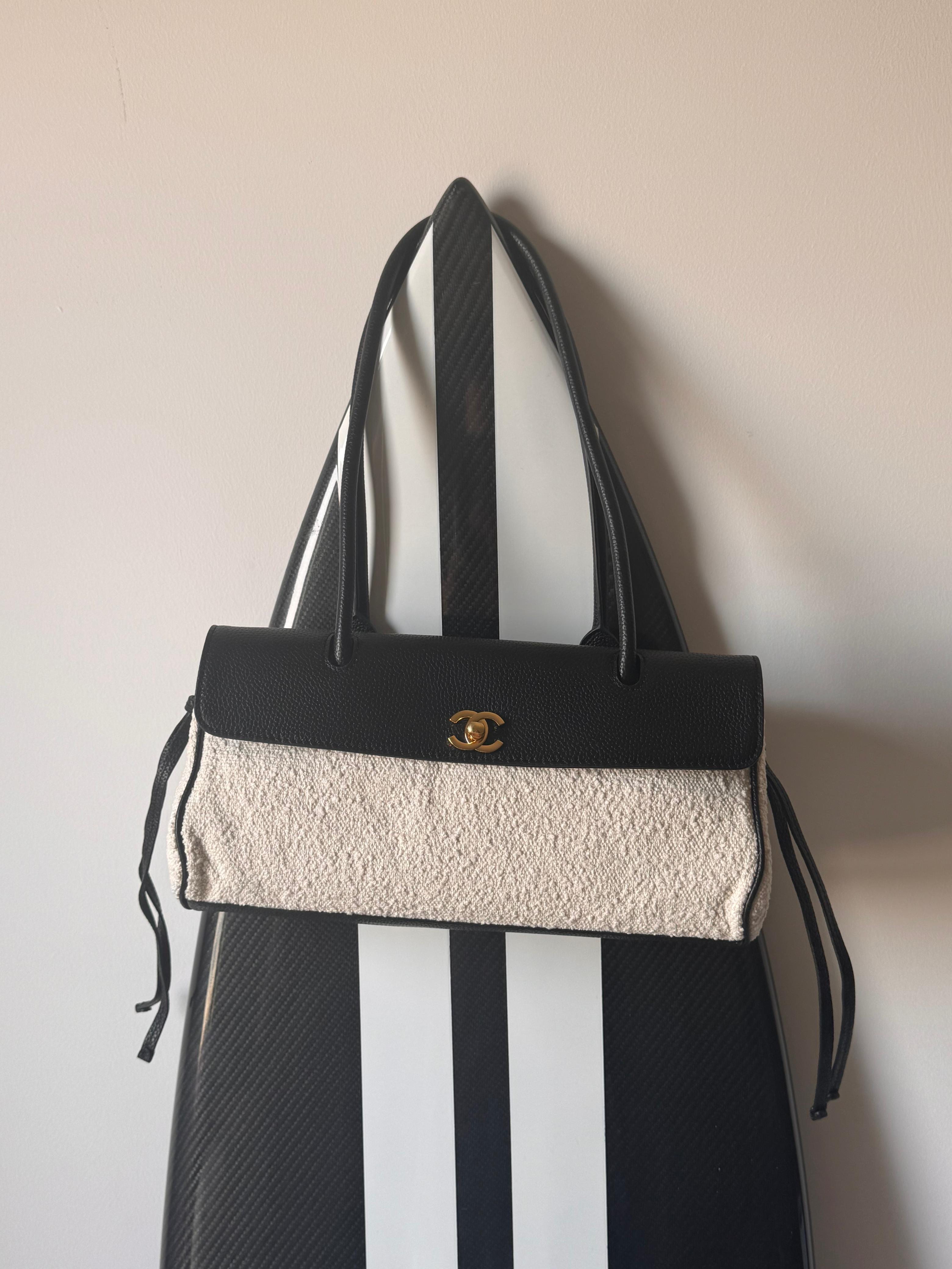 Chanel 26S Small Shopping Bag