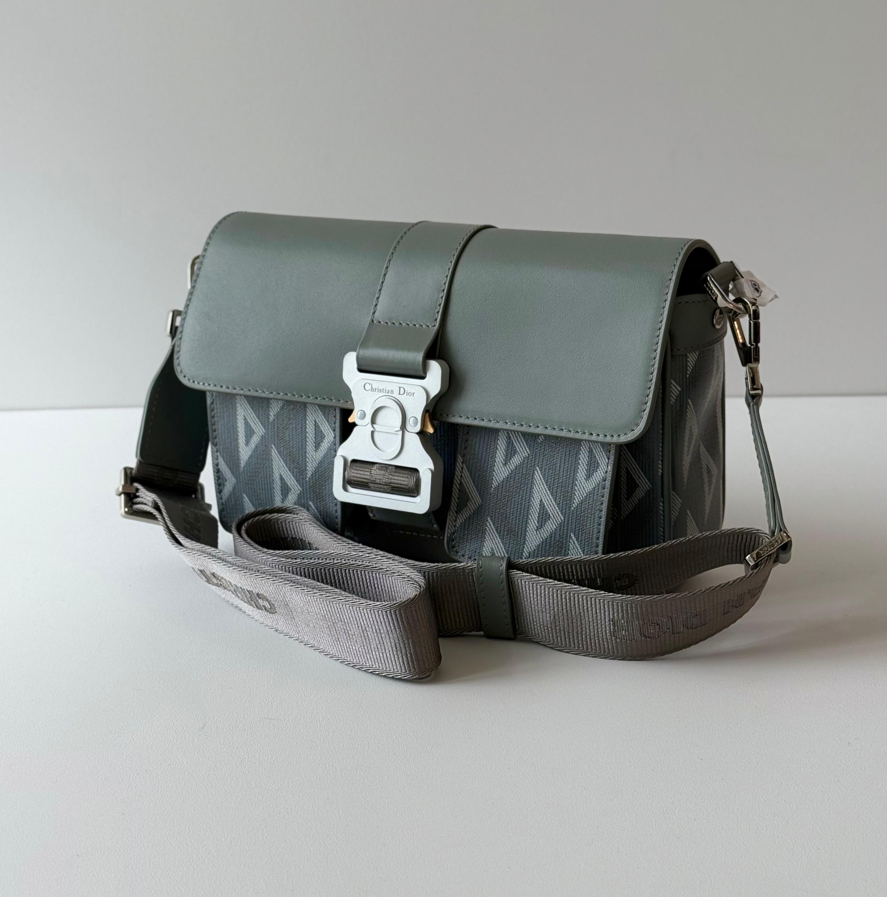Dior Hit the Road Bag