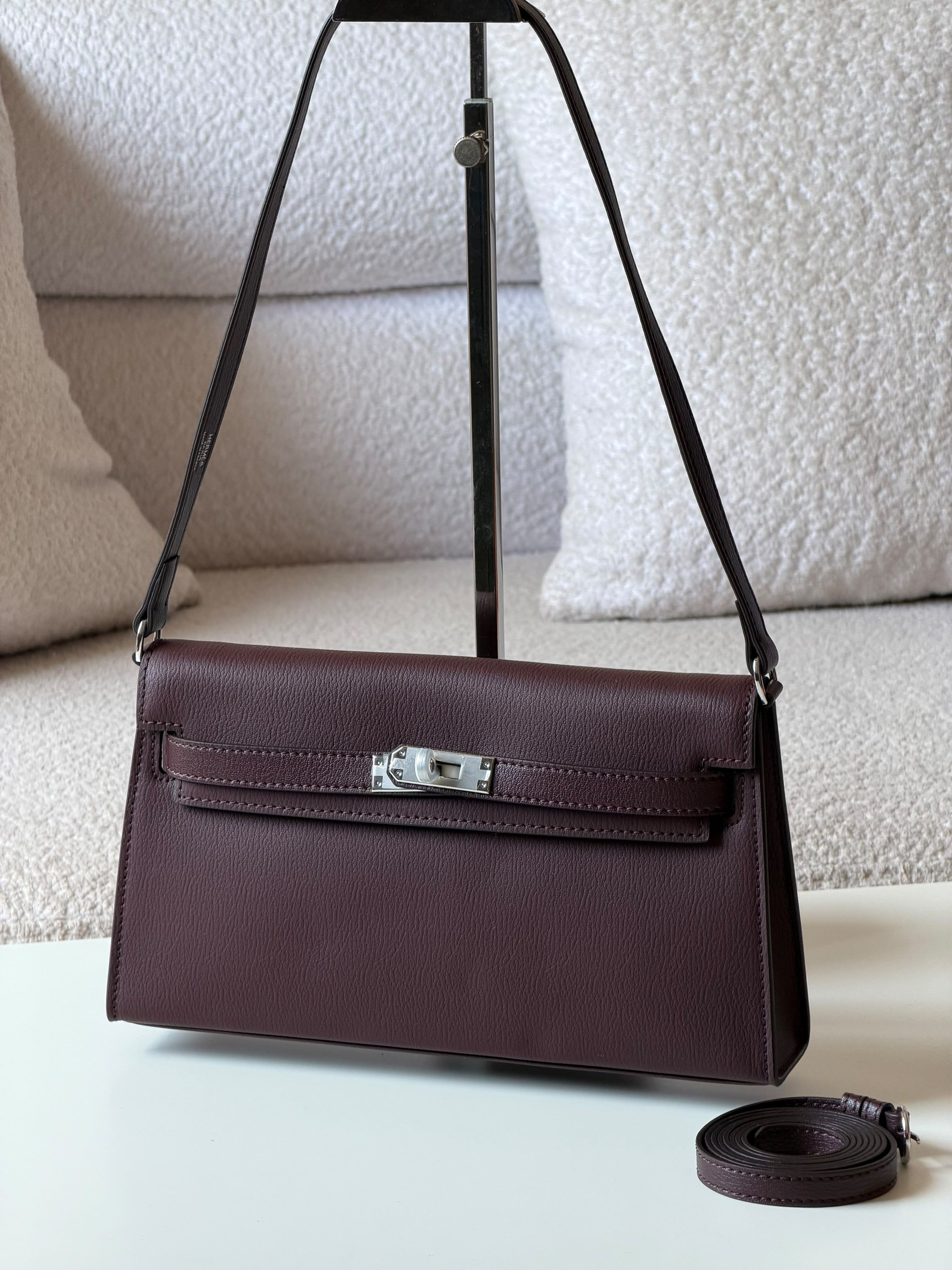 Hermes Elan 27cm