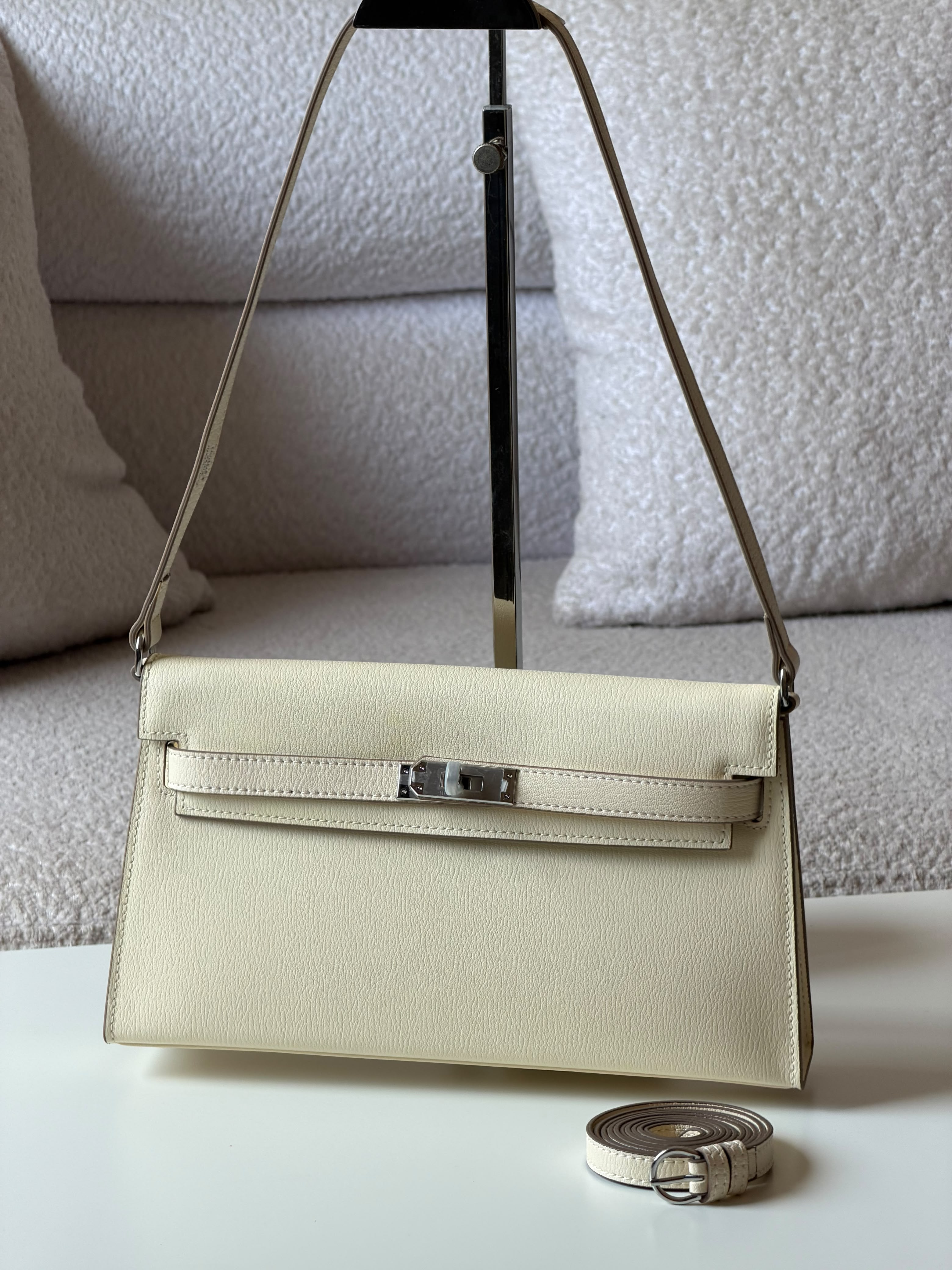 Hermes Elan 27cm