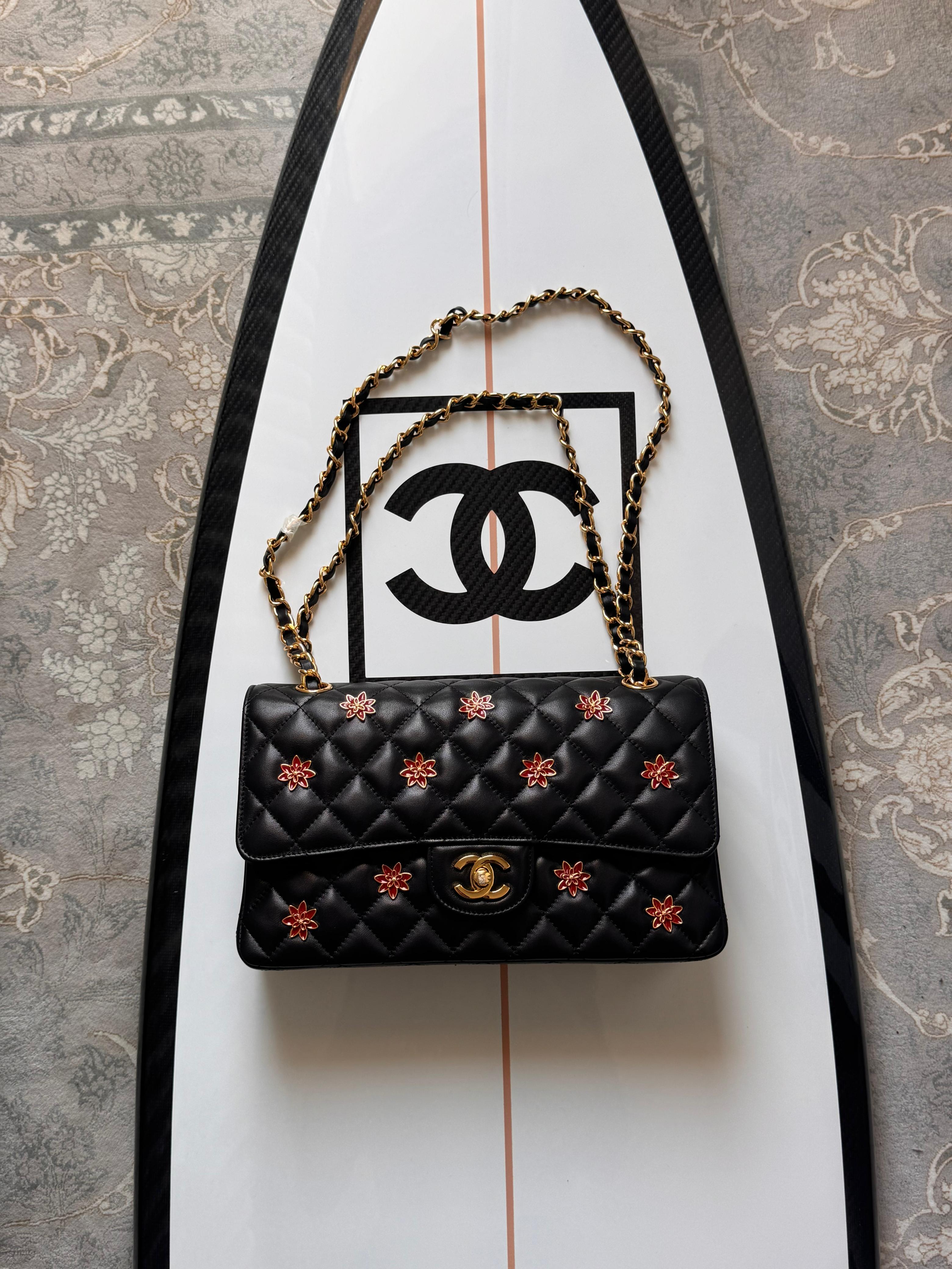 Chanel Classic 25cm