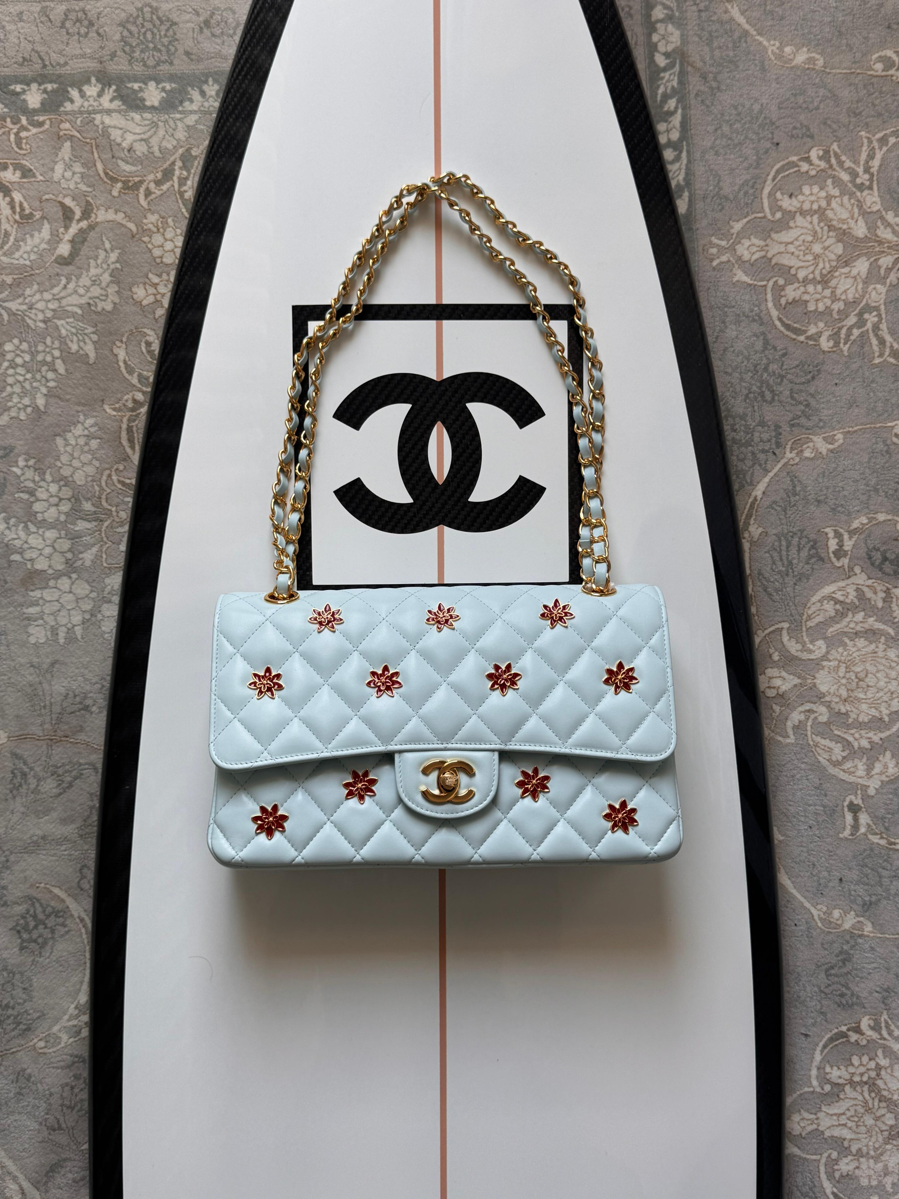 Chanel Classic 25cm