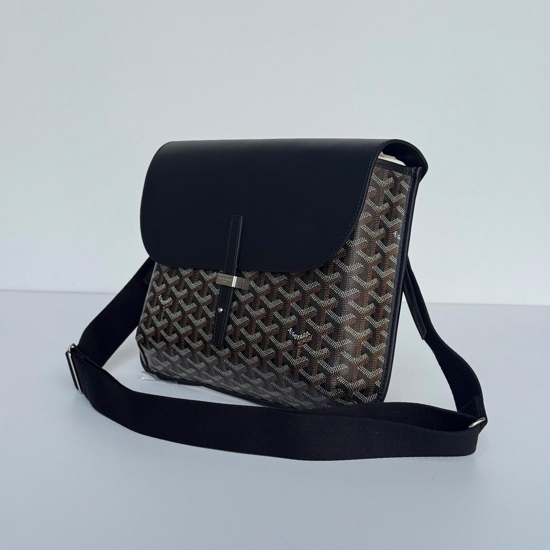 Goyard Coursier Messenger Bag
