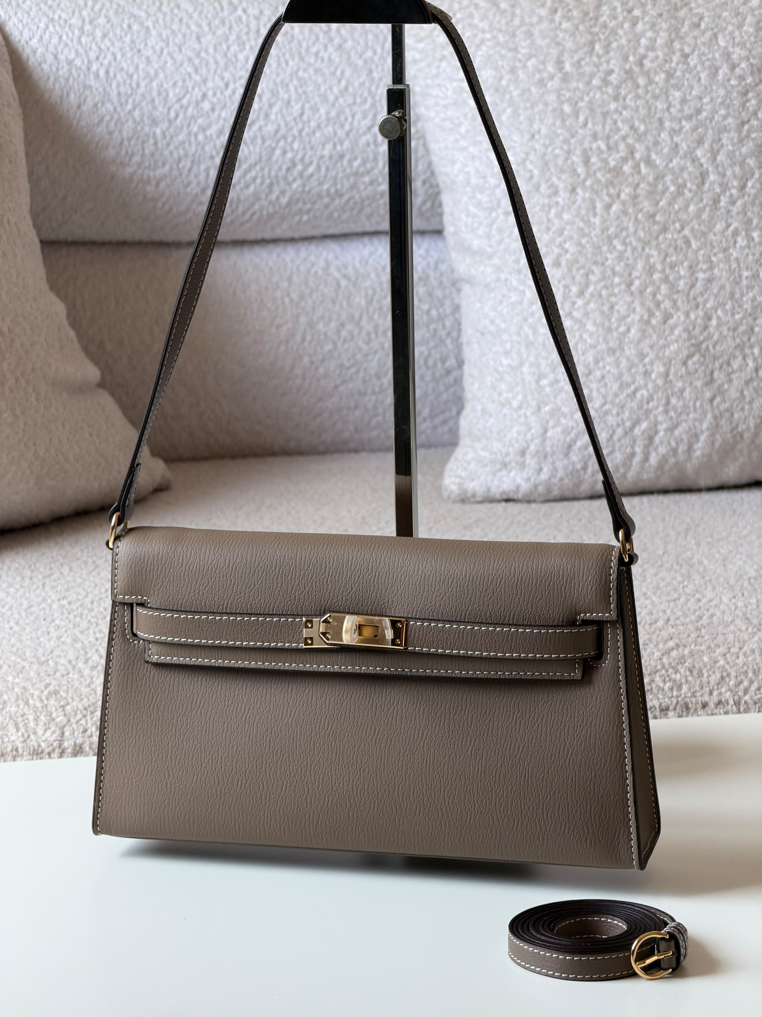 Hermes Elan 27cm