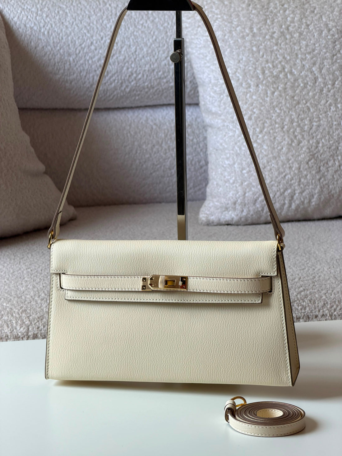 Hermes Elan 27cm