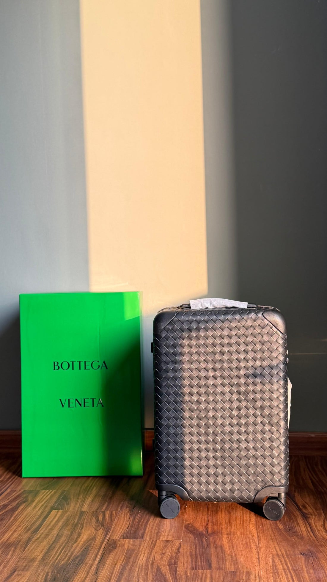BOTTEGA VENETA Odyssey Intrecciato Cabin Suitcace