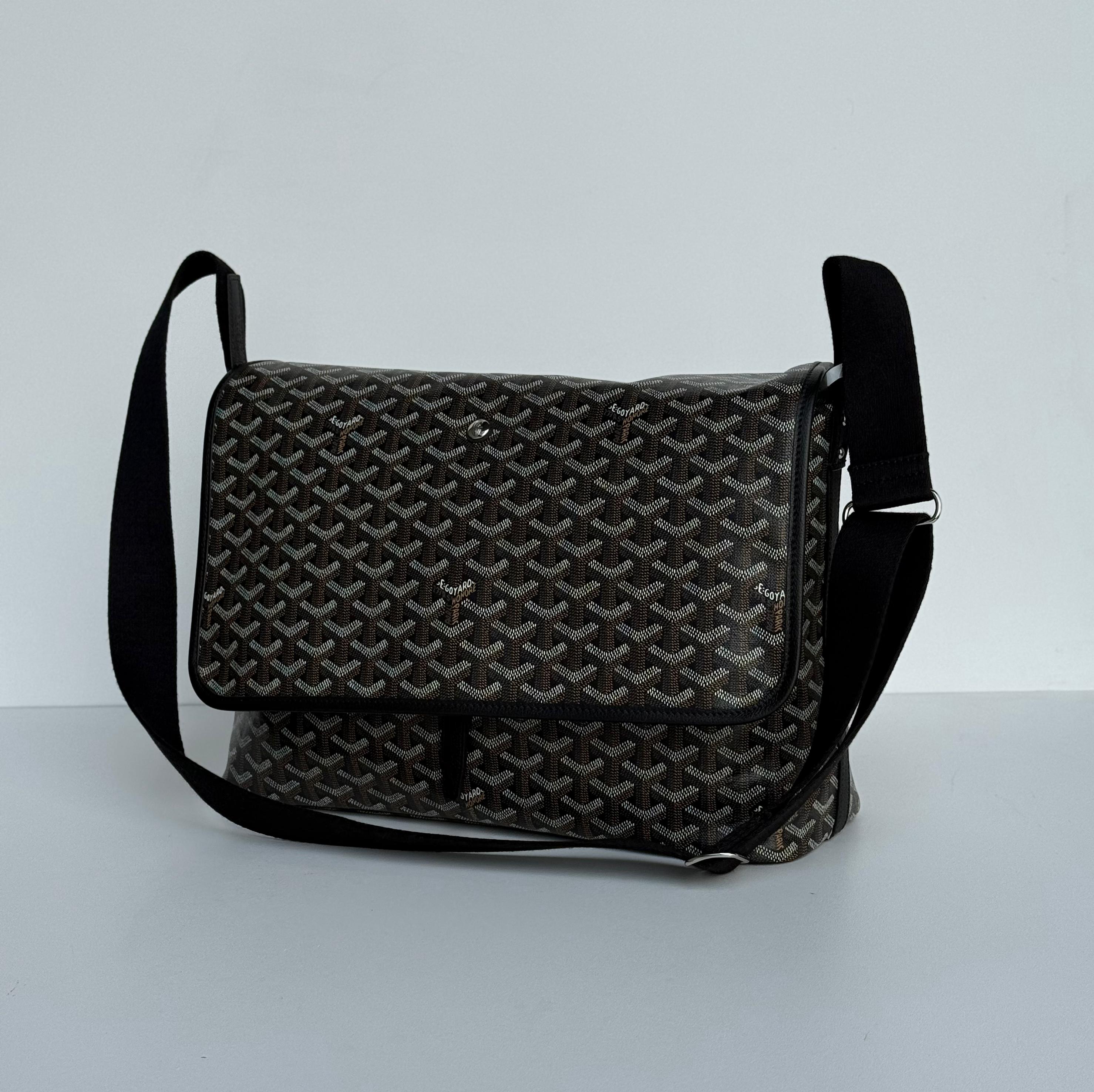 Goyard Capetien MM