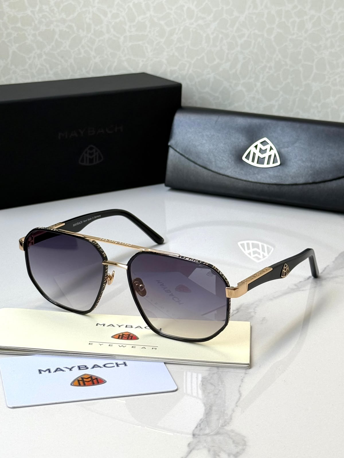 Maybach Aviator