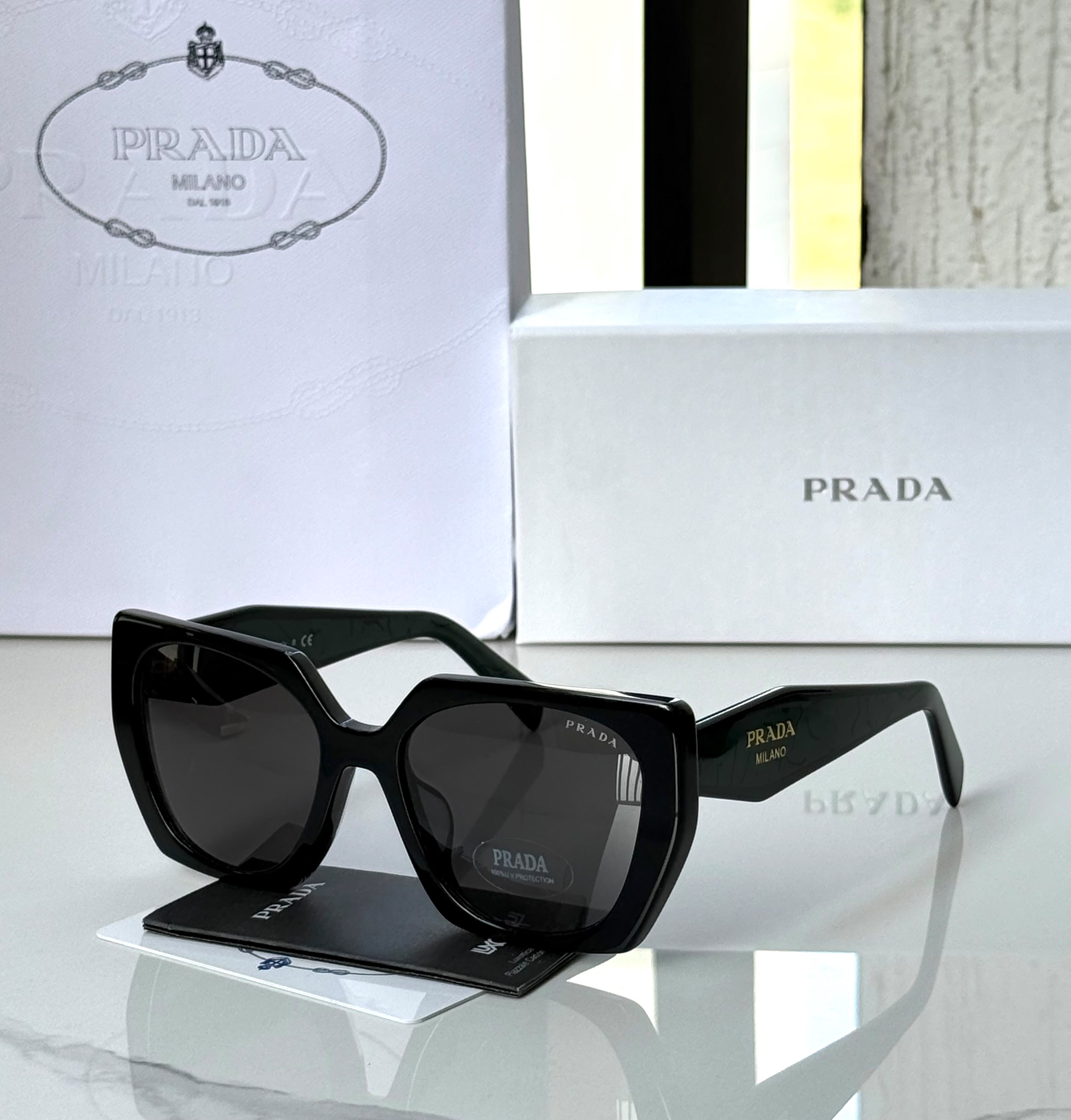 Prada PR 15WS