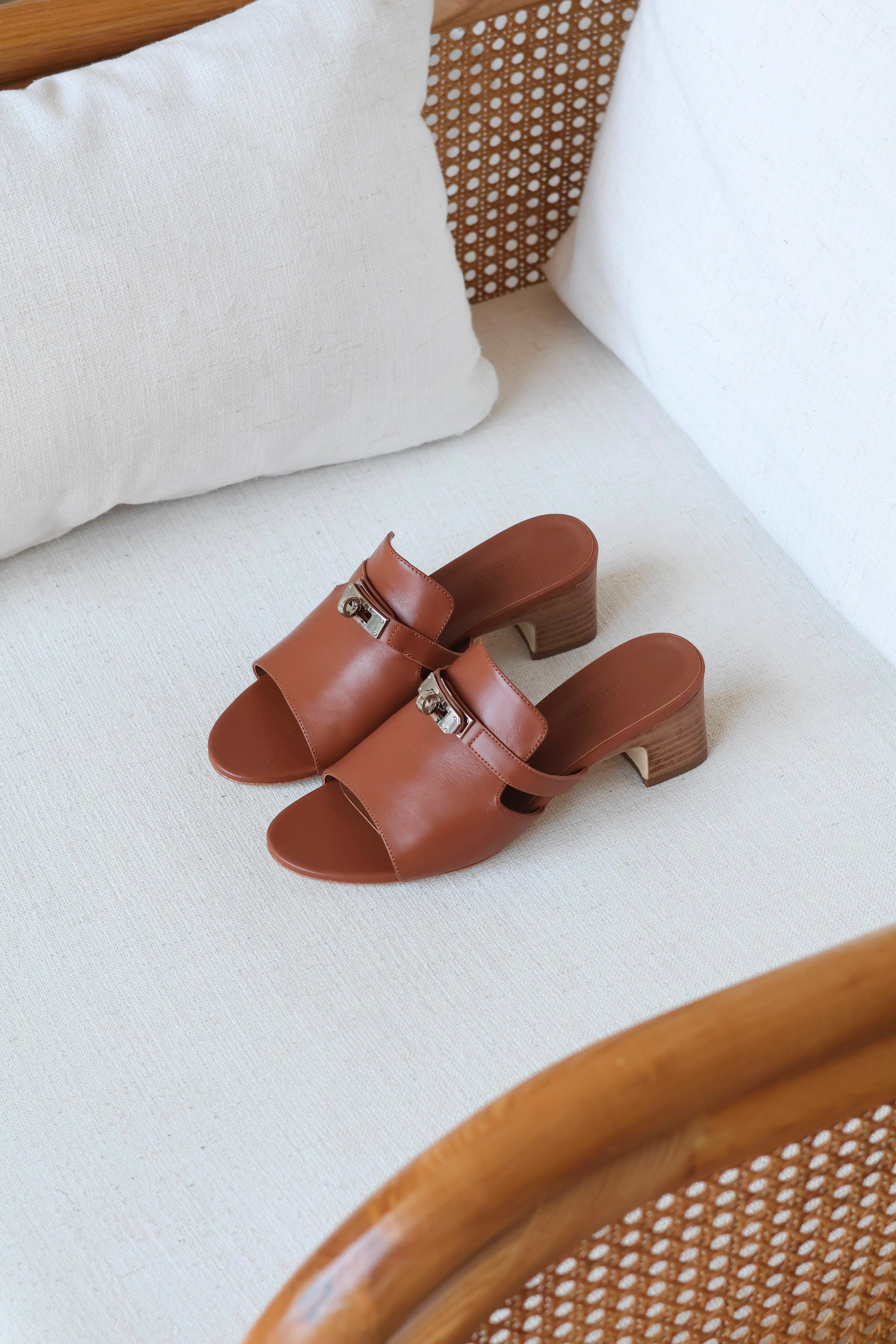 Hermes Gigi Sandal