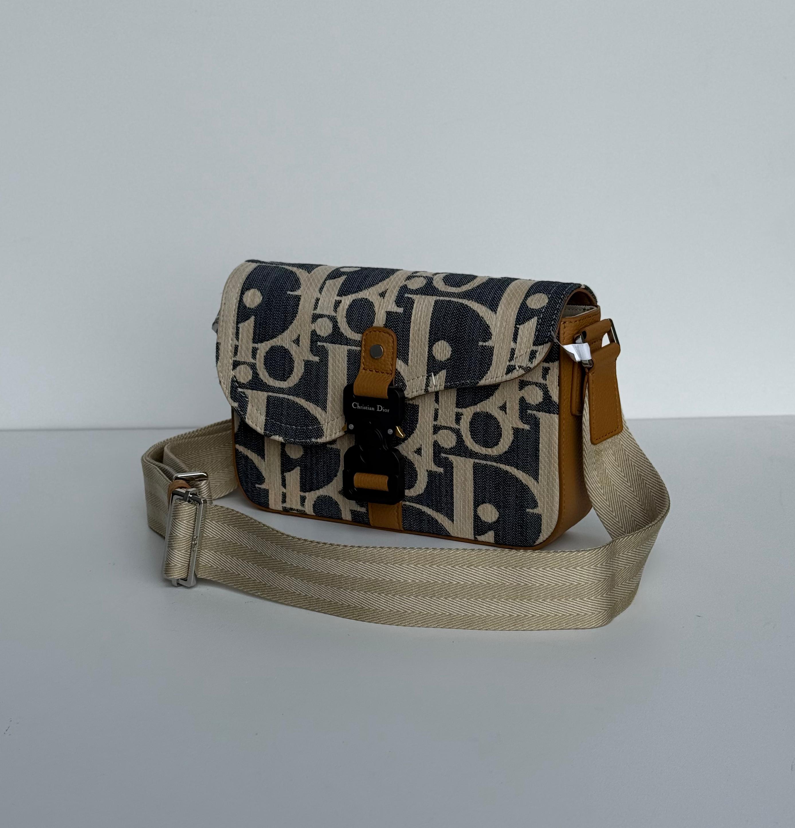 Dior Saddle