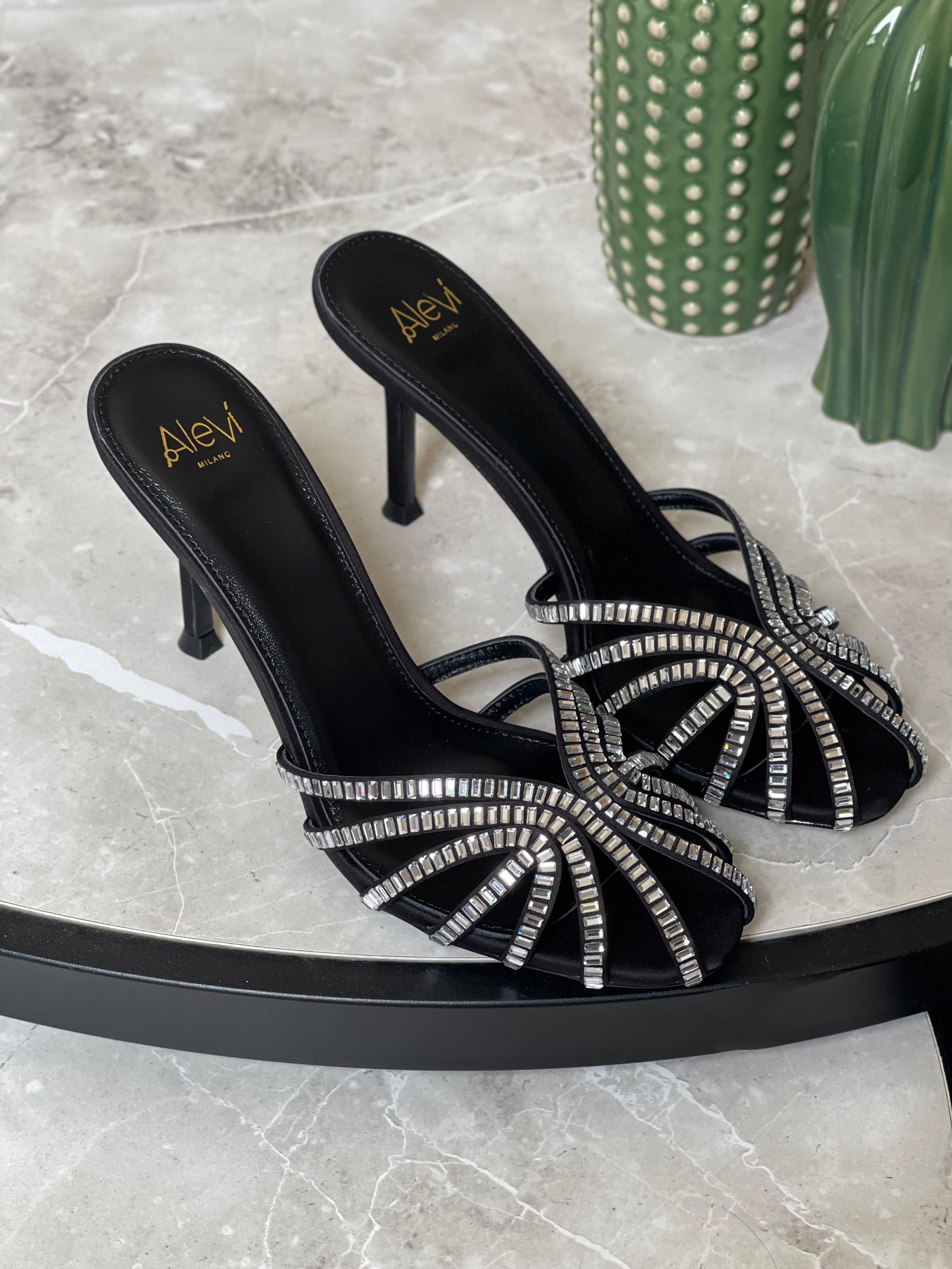 Alevi Milano Soraya Mules