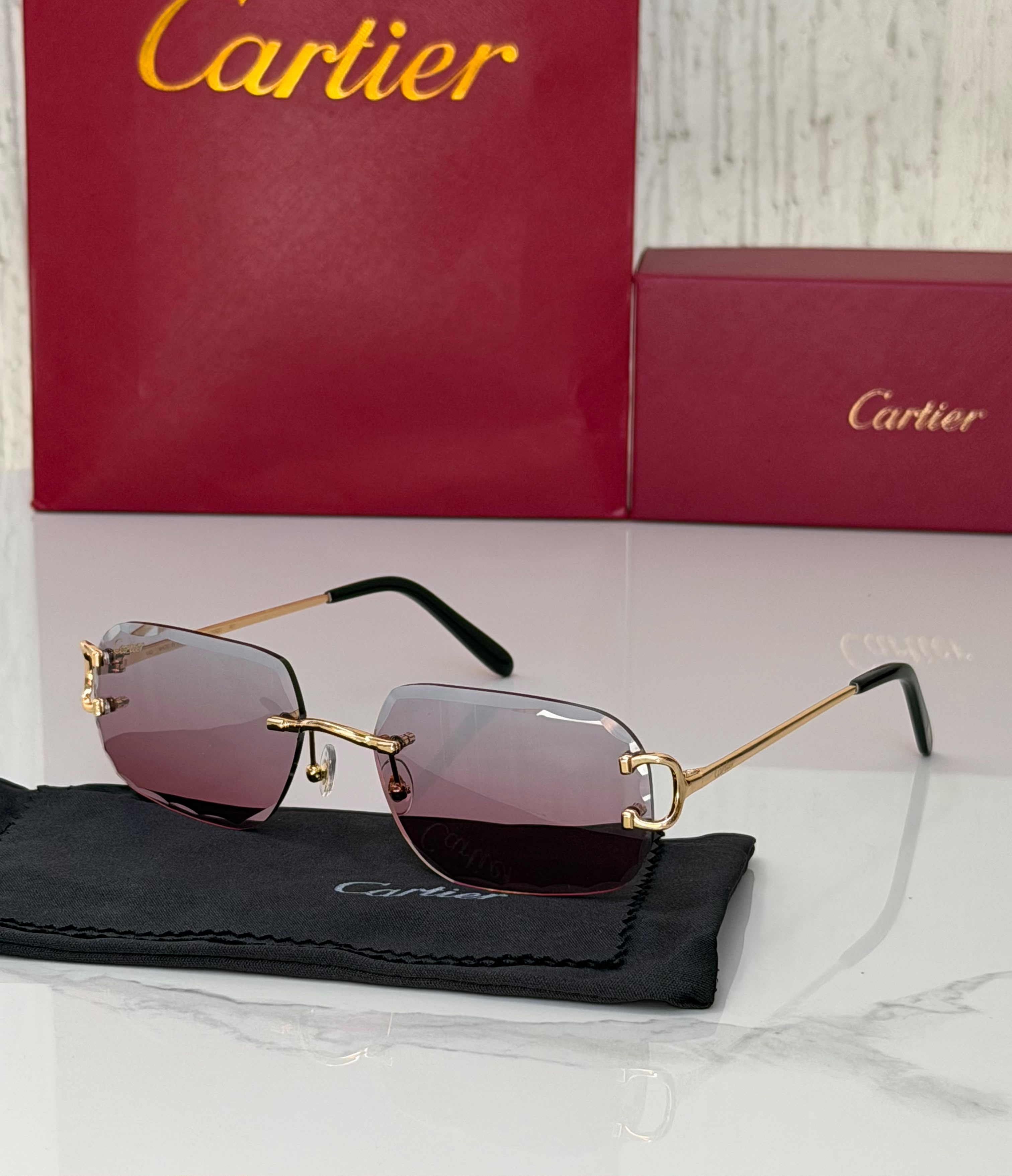 Cartier Elongated C De Motif