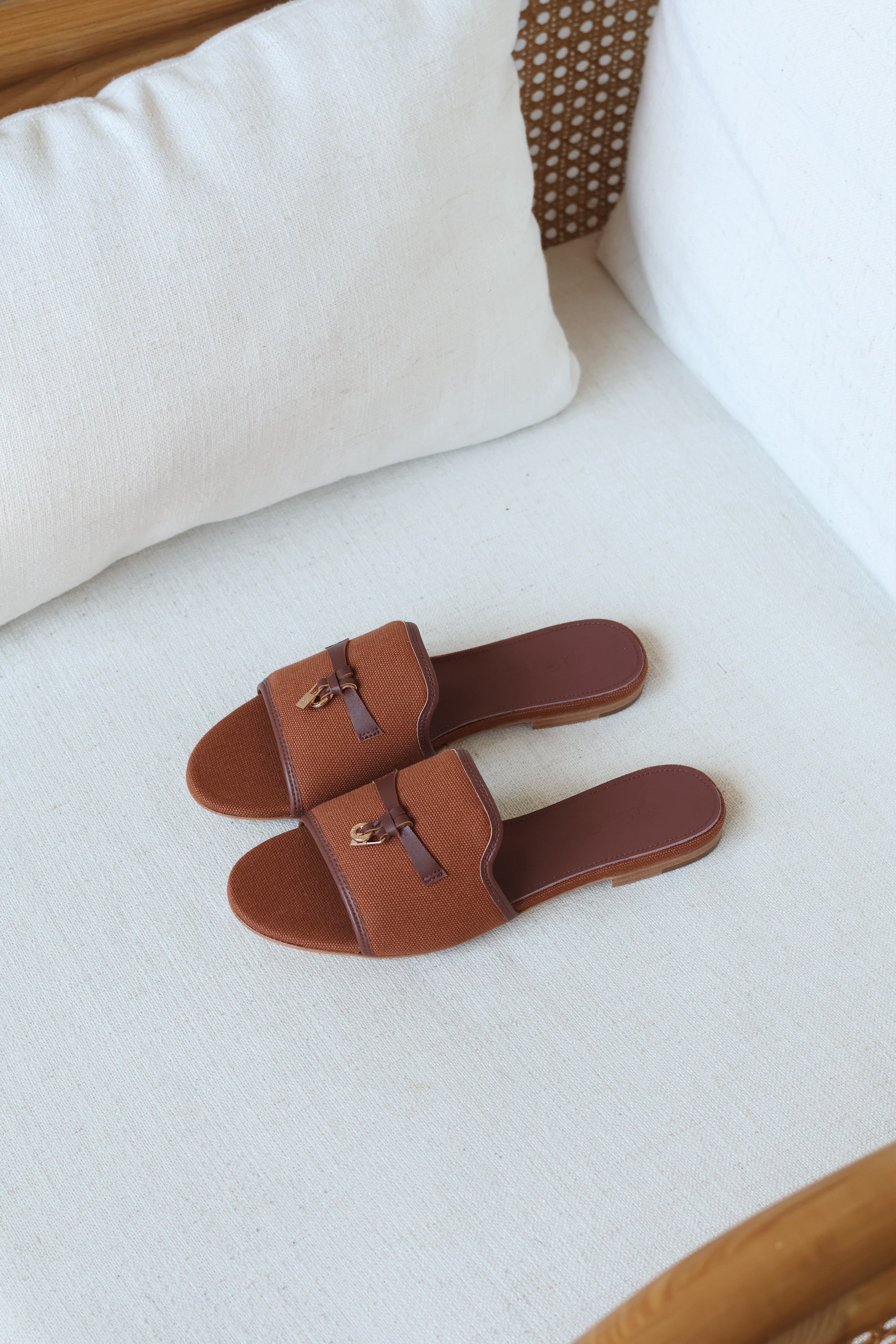 Loro Piana Summer Charm Sandals