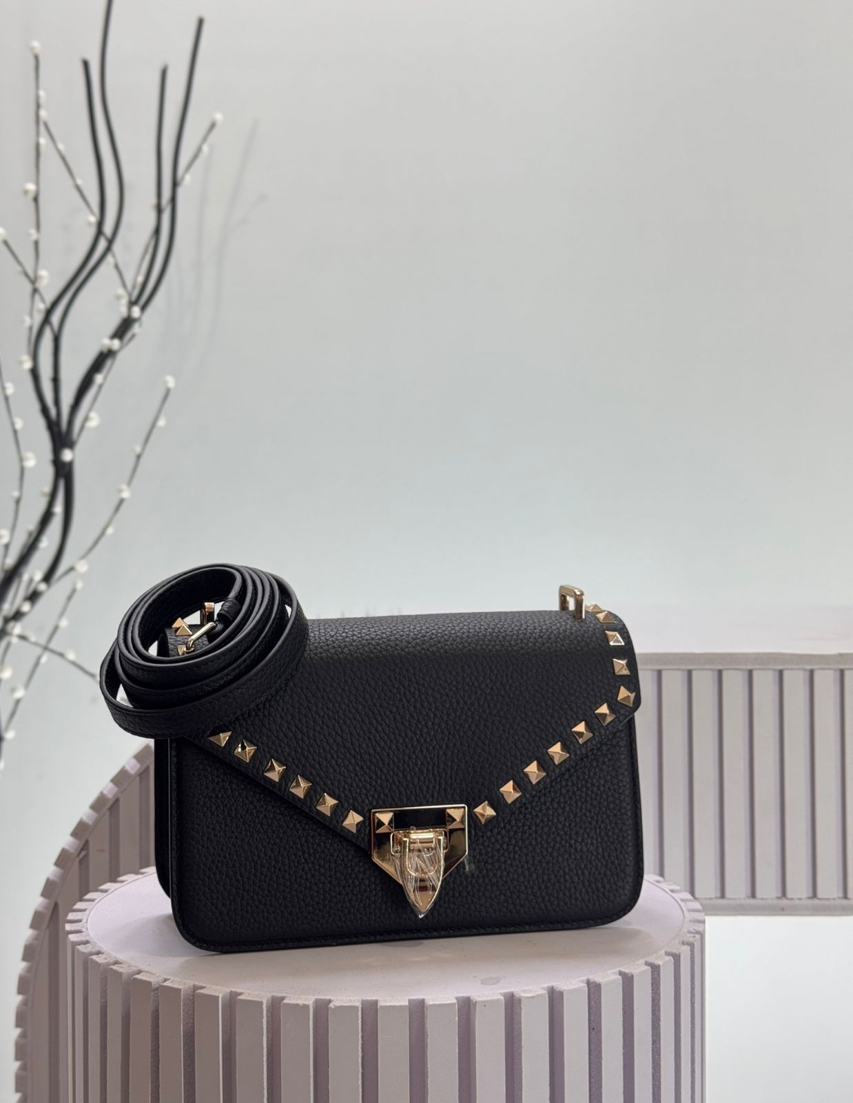 Valentino Garavani Rockstud Grainy Calfskin