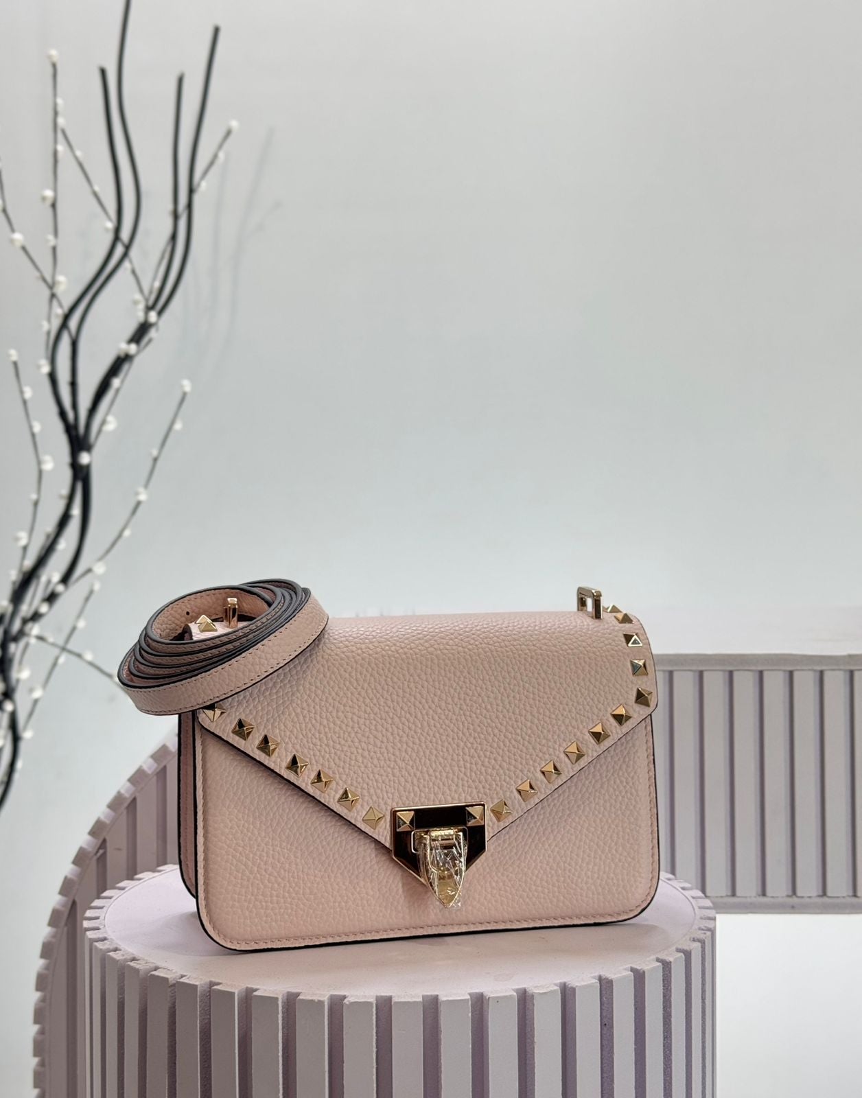 Valentino Garavani Rockstud Grainy Calfskin