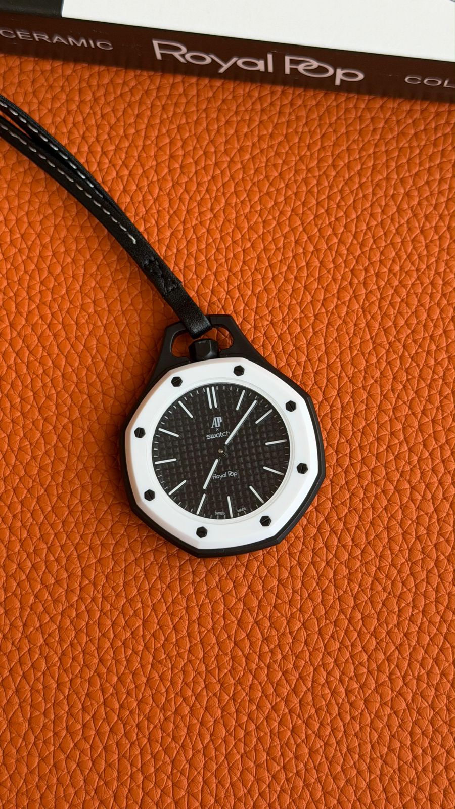 Audemars Piguet Swatch Royal Pop Orenji Hachi
