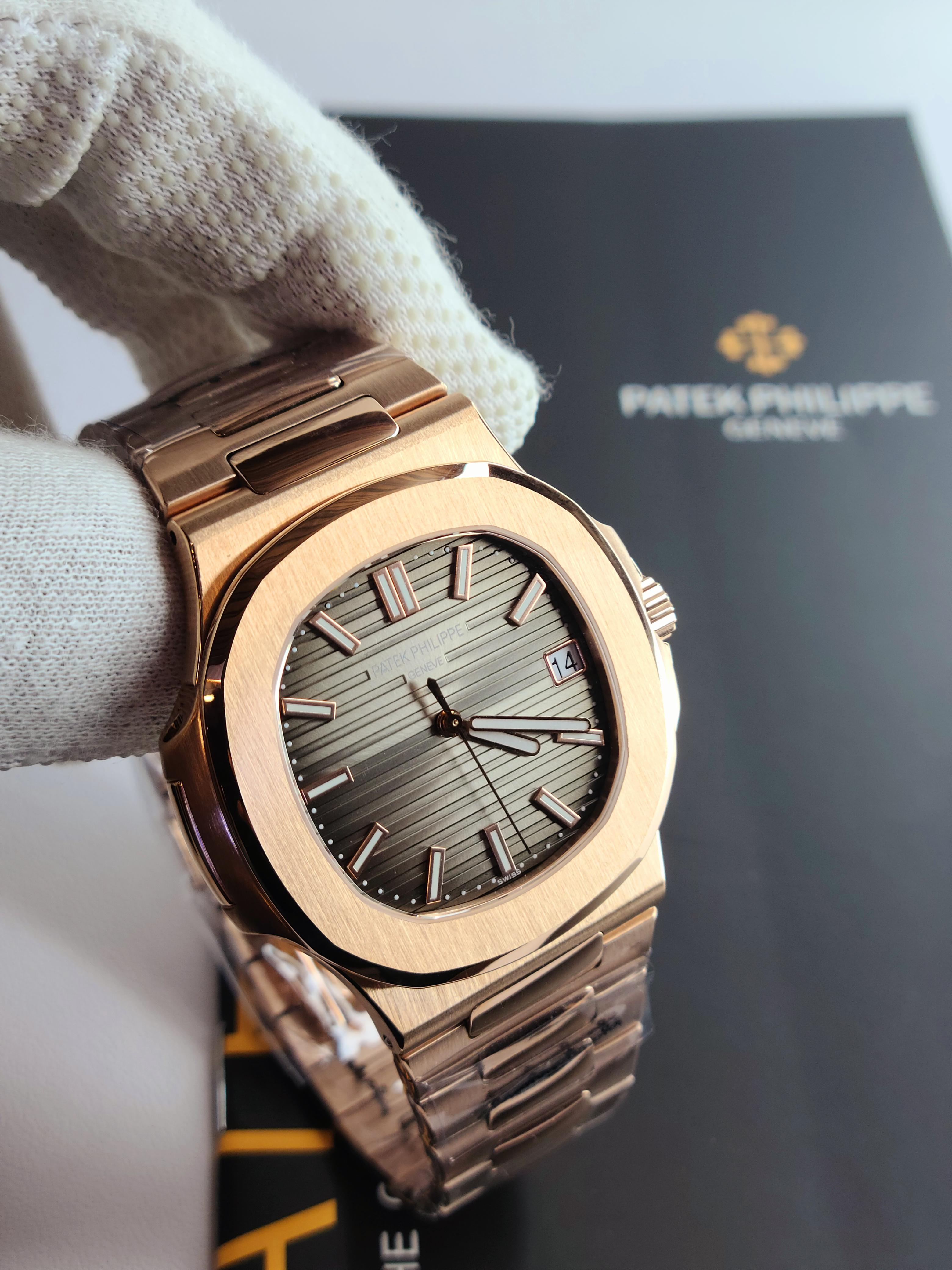Patek Philippe Nautilus Brown Dail 5711/1R-001