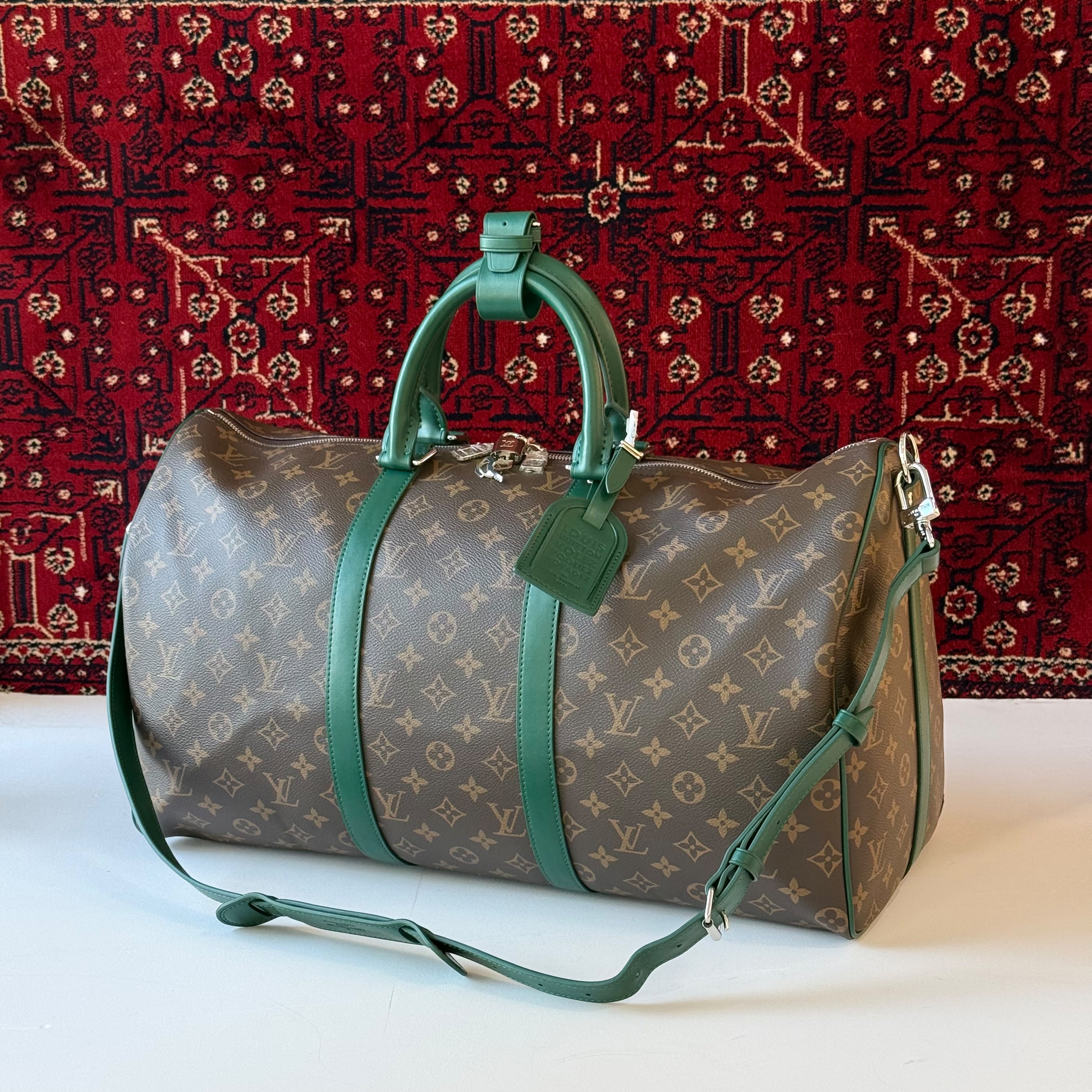 Louis Vuitton Keepall Bandouliere