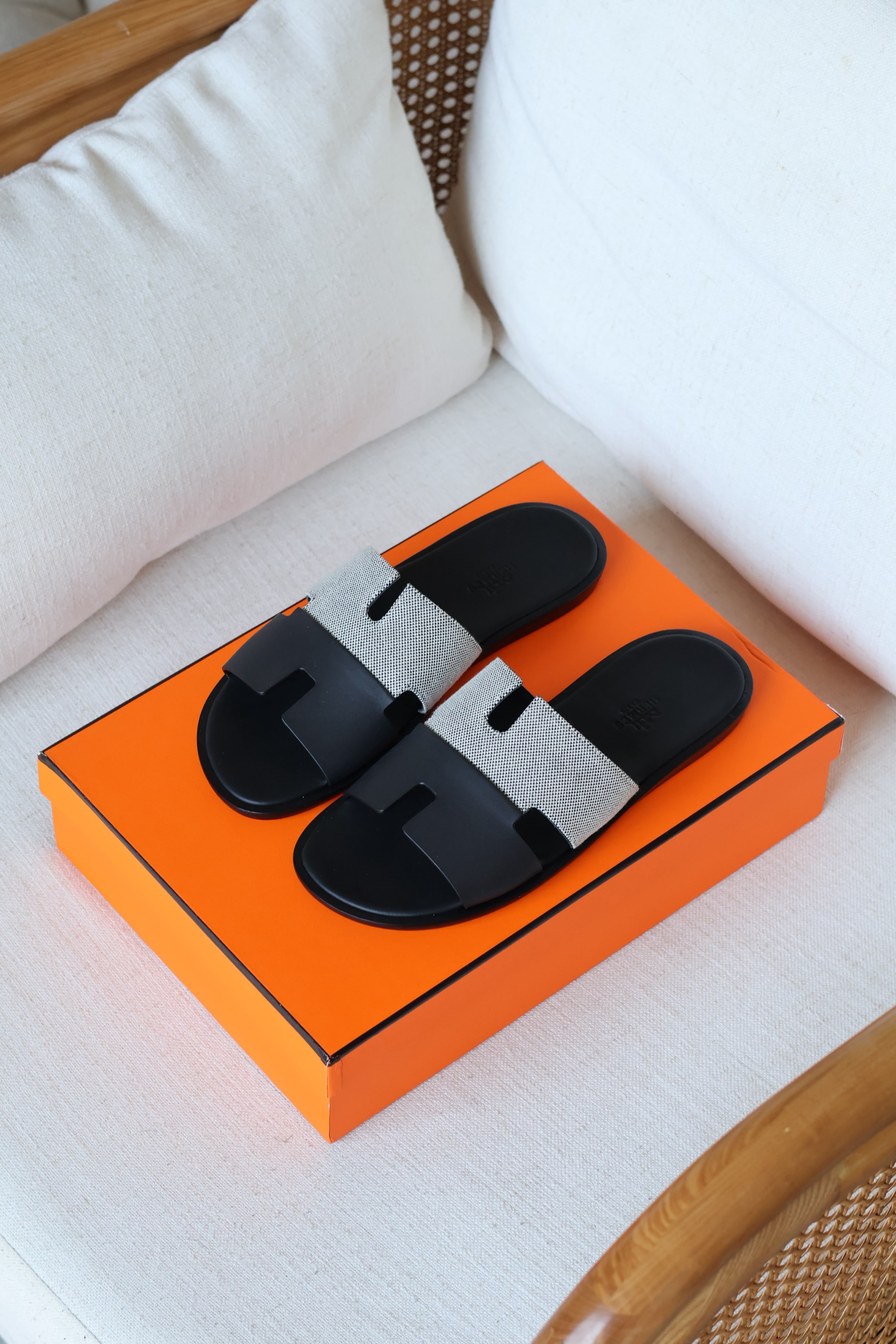 Hermes Izmir Sandals
