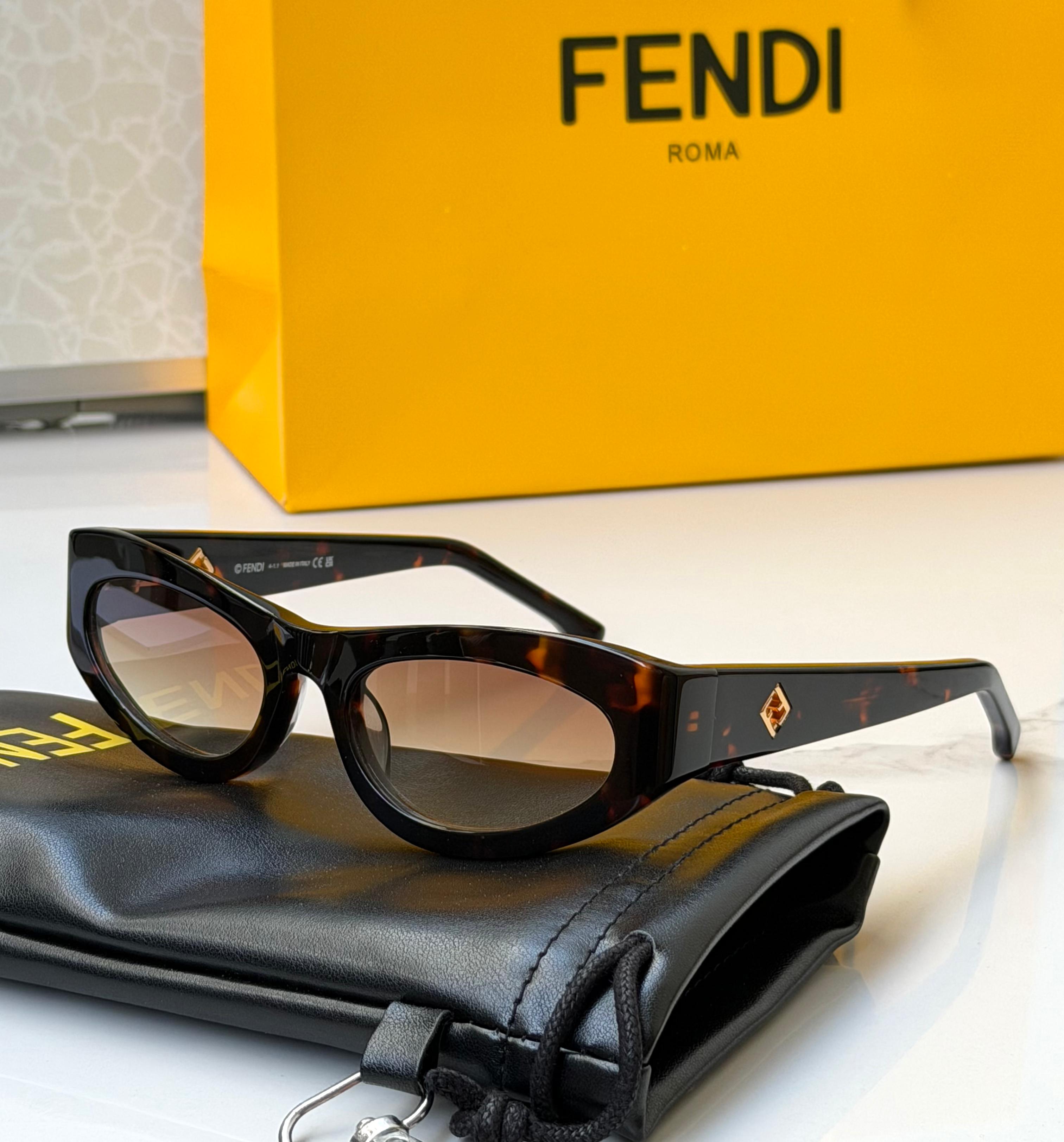 Fendi FF Diamonds Cat Eye Acetate