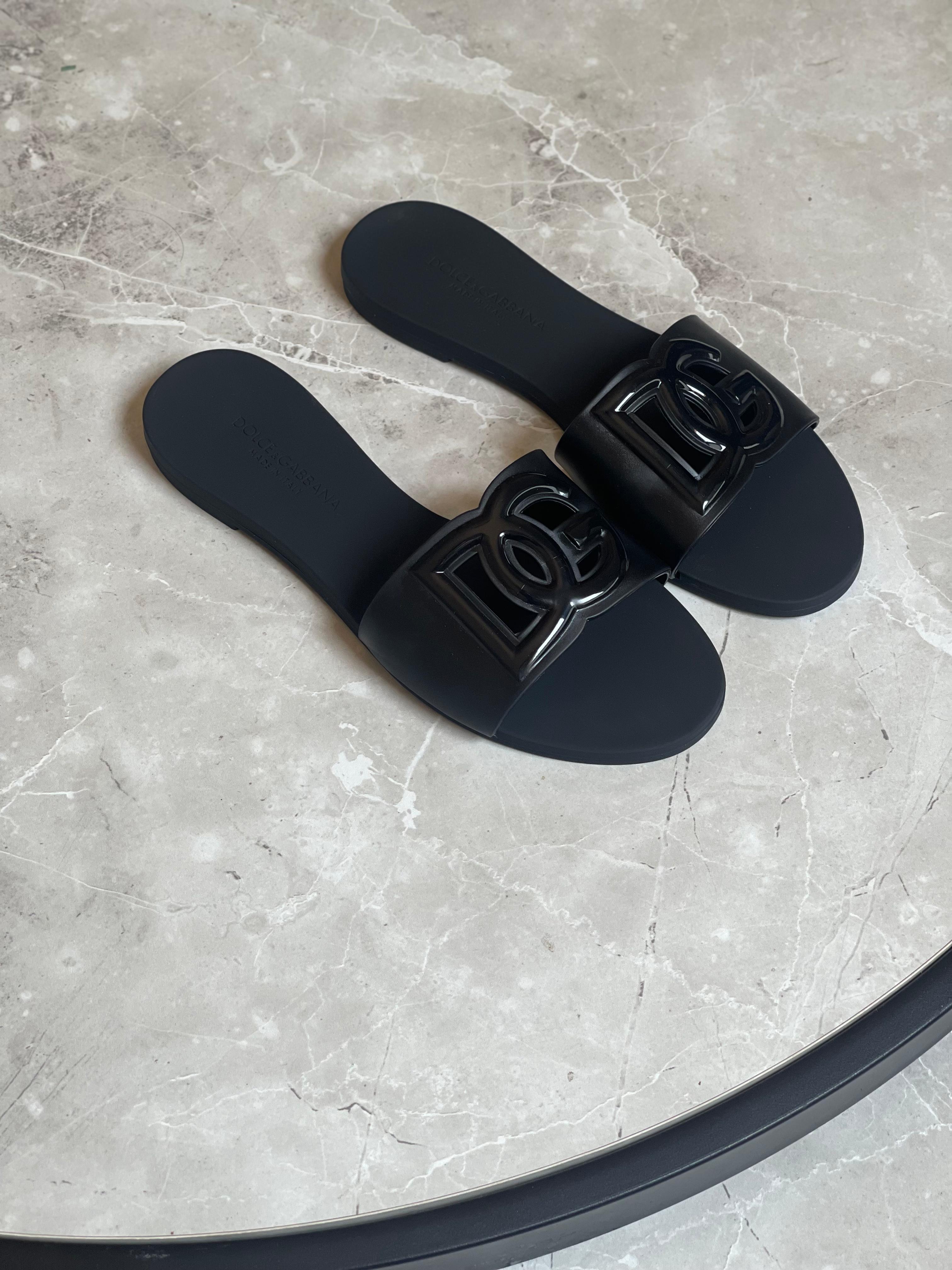 Dolce & Gabbana Bianca Logo Slide Sandal