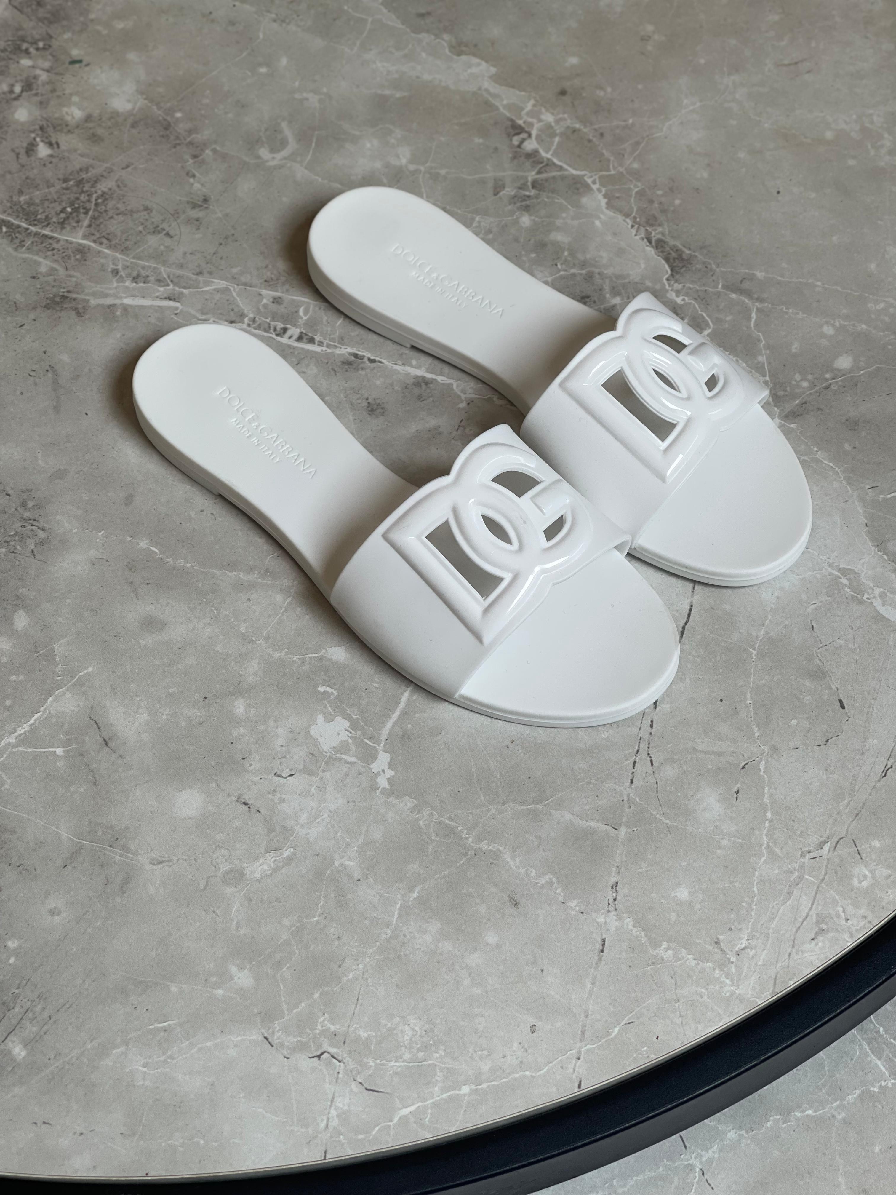 Dolce & Gabbana Bianca Logo Slide Sandal