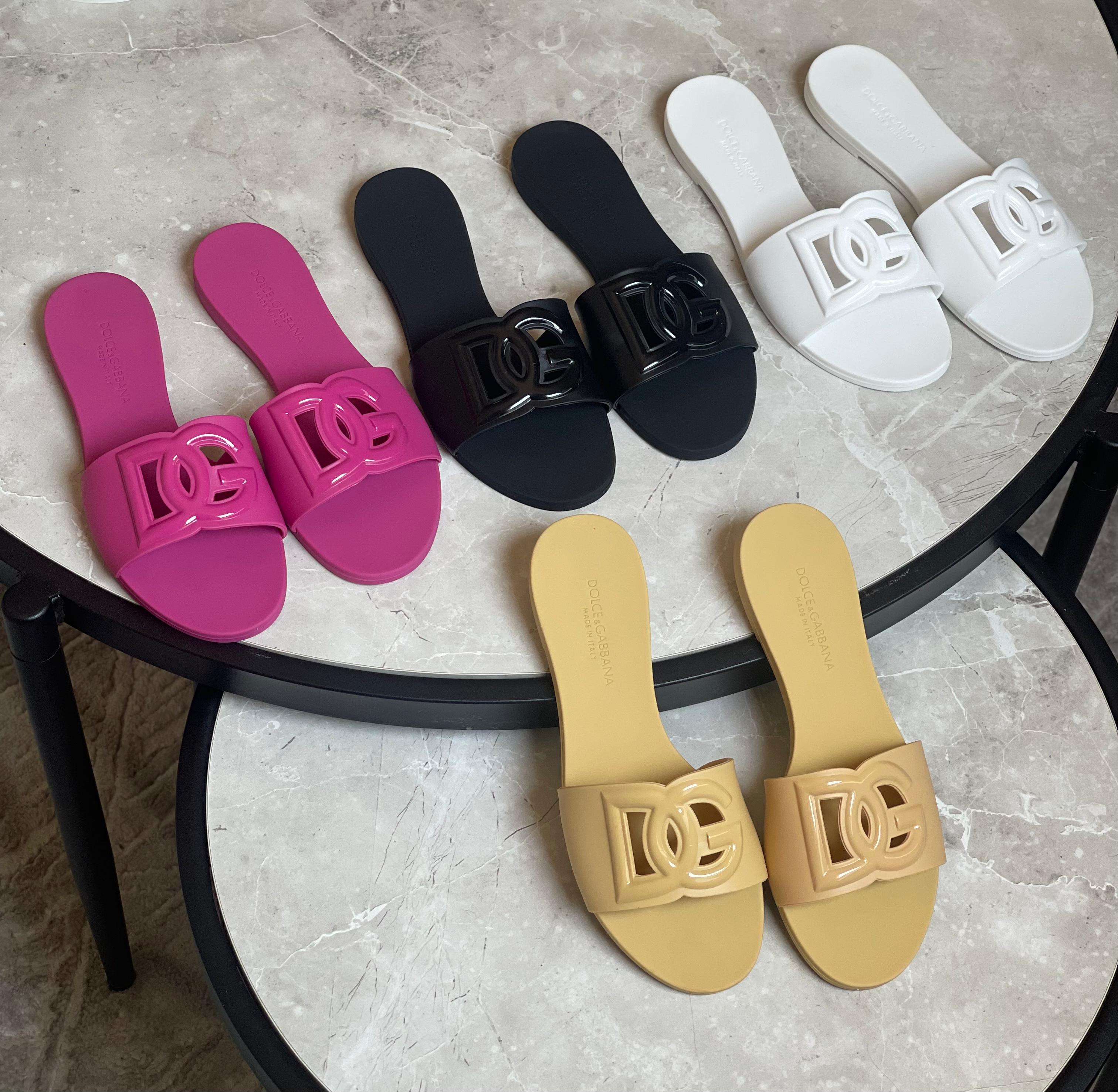 Dolce & Gabbana Bianca Logo Slide Sandal