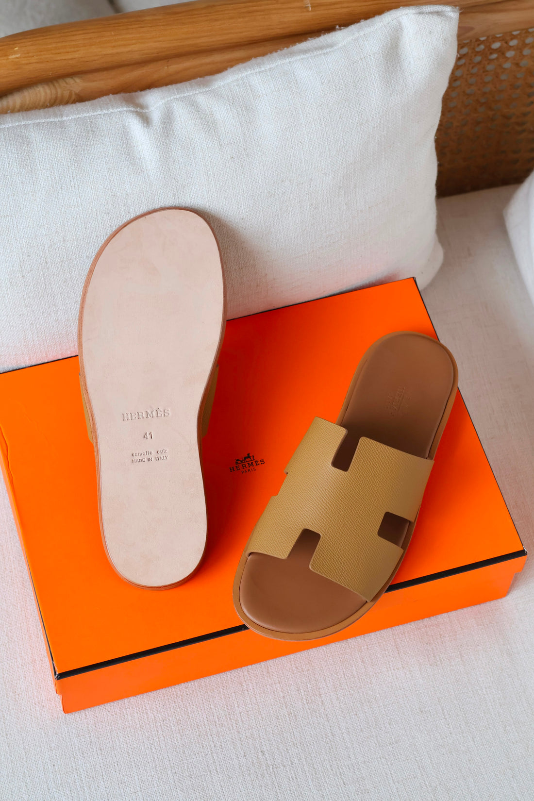 Hermes Izmir Sandals