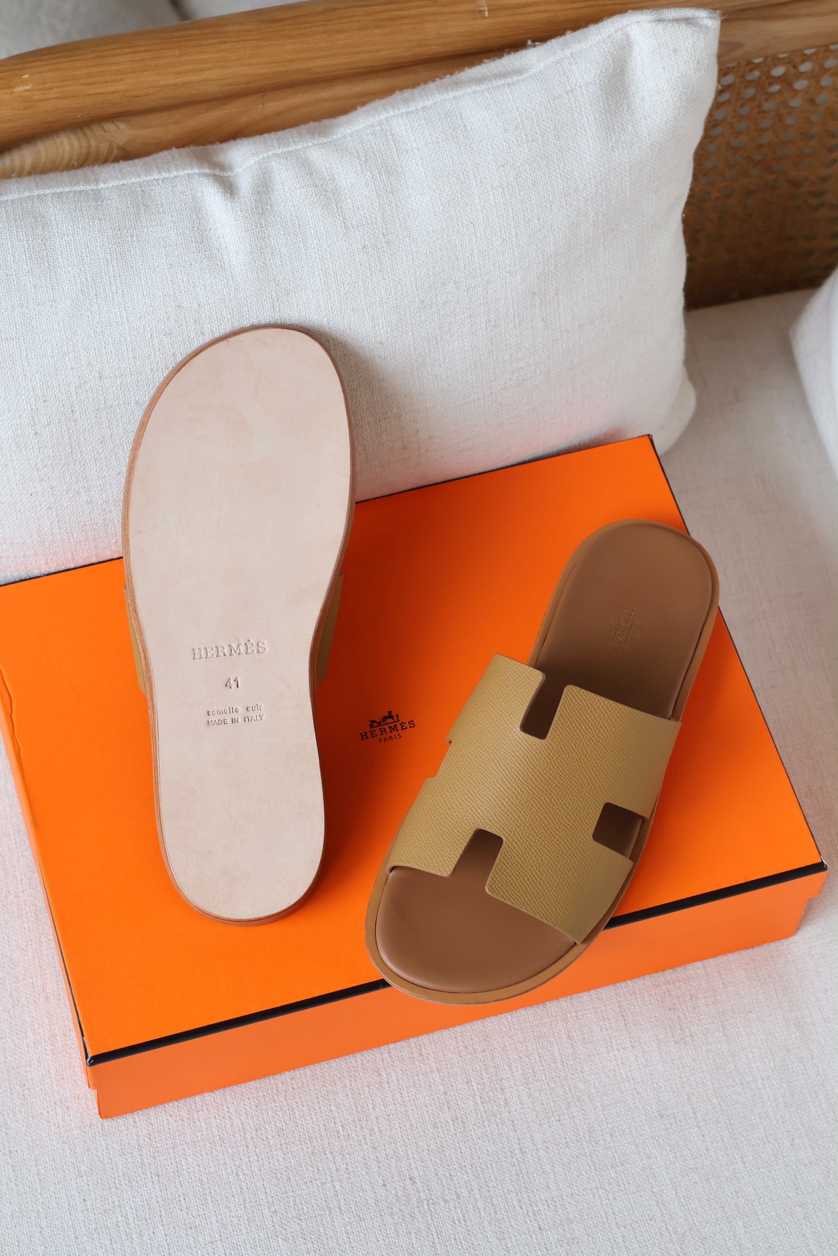 Hermes Izmir Sandals