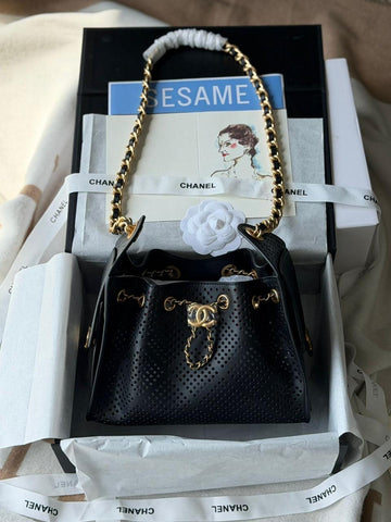 Chanel 25 Handbag 22cm