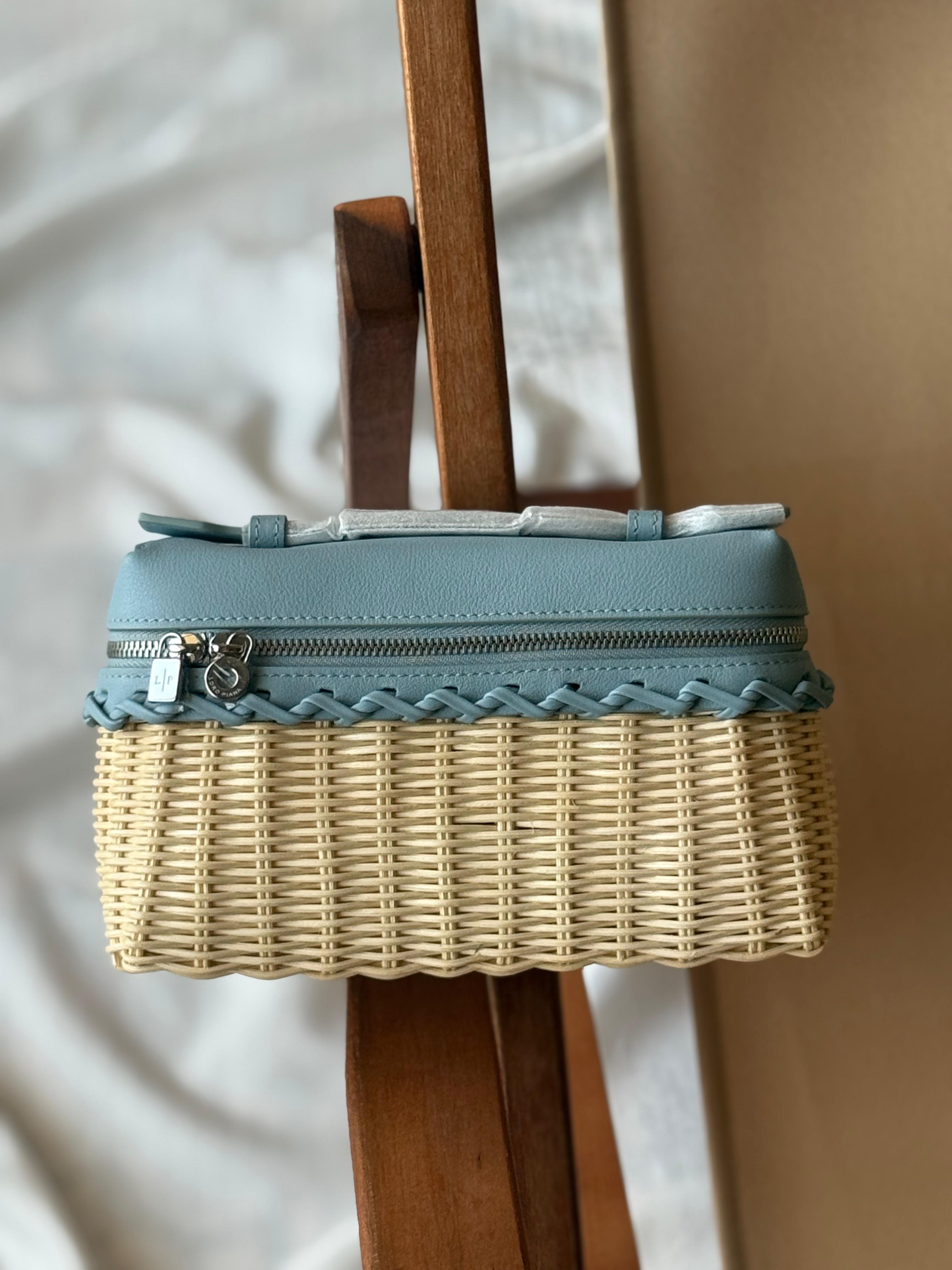 Loro Piana Extra Pocket L19 East West Wicker