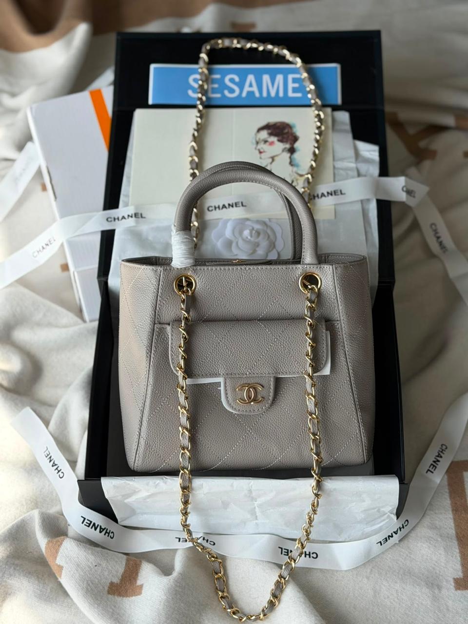 Chanel 26P Small Tote Bag 22cm