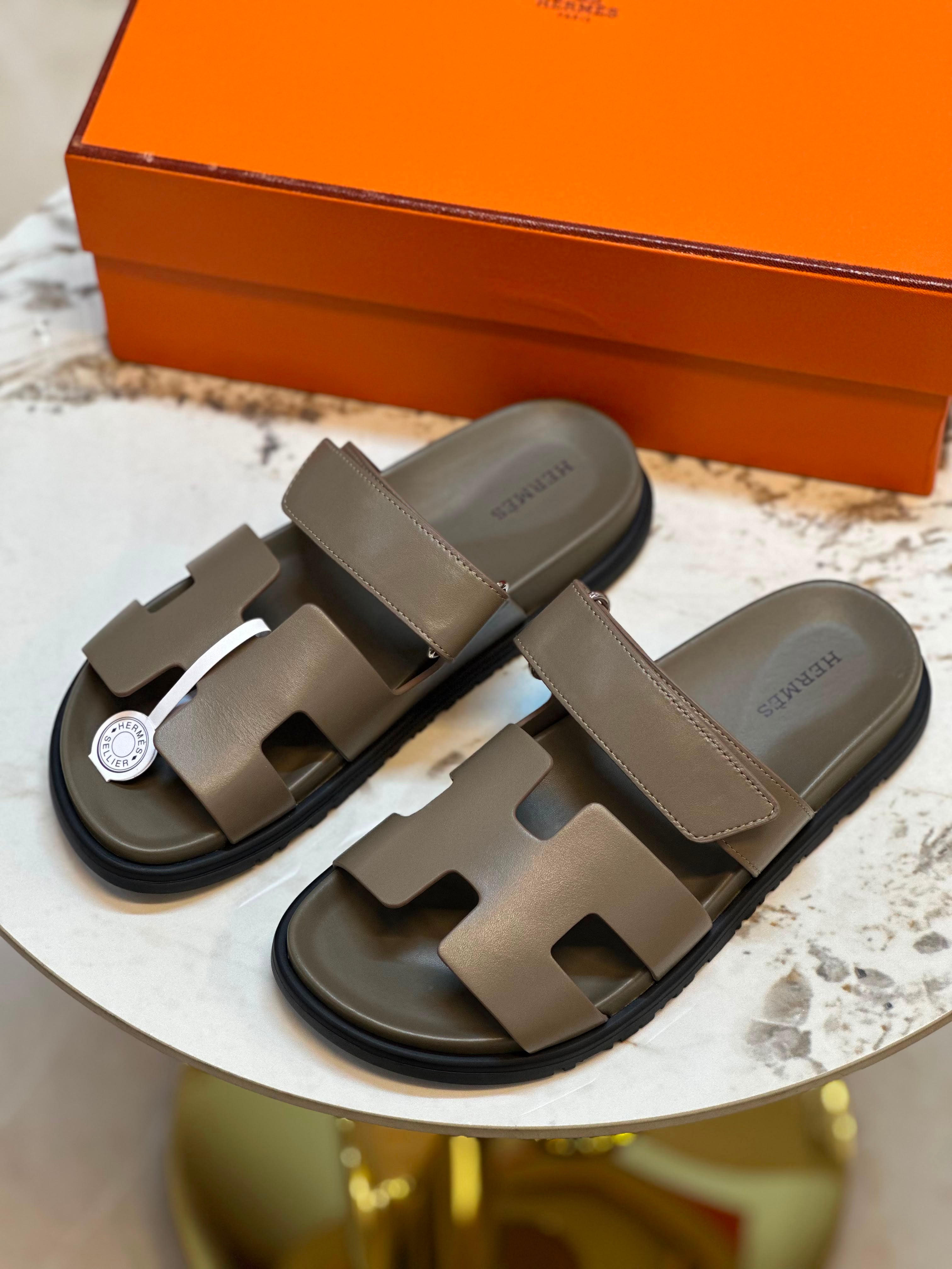 Hermes Chypre Sandals