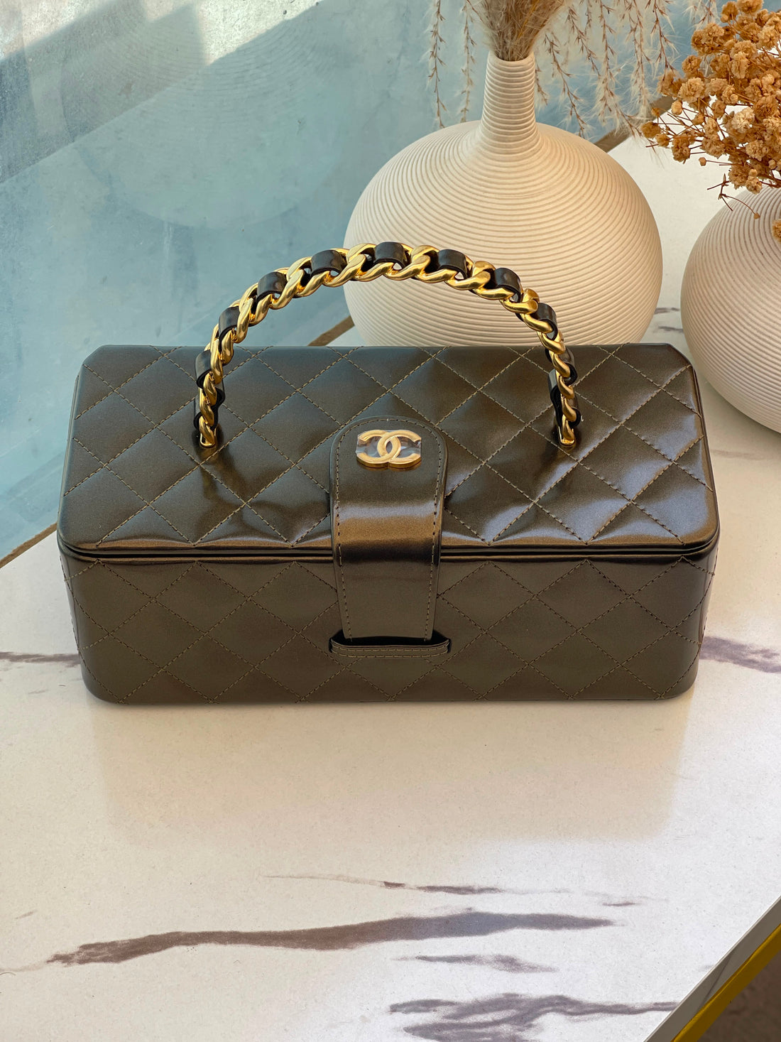 Chanel Long Vanity