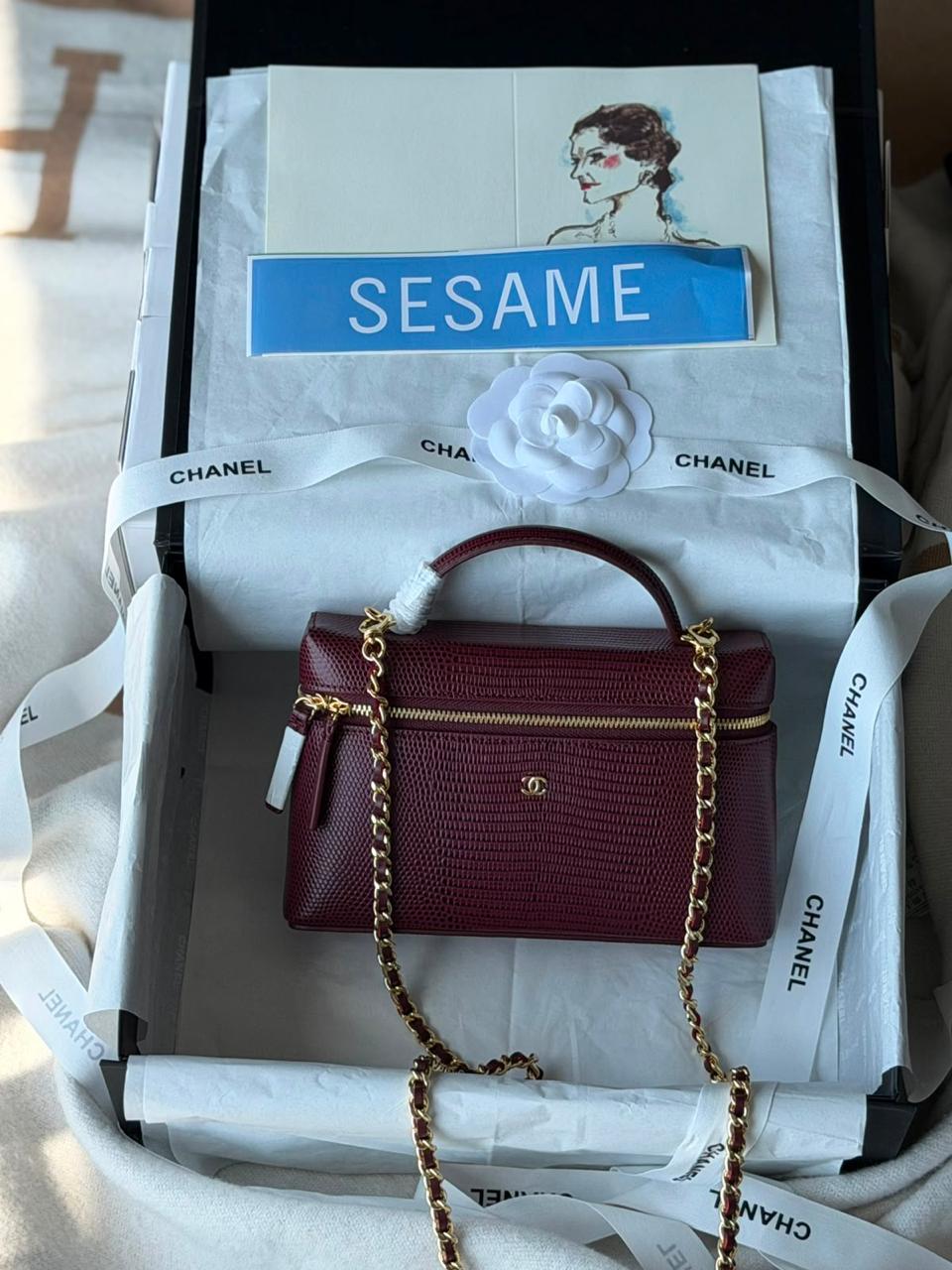 Chanel Top Handle Vanity Case With Chain 19cm