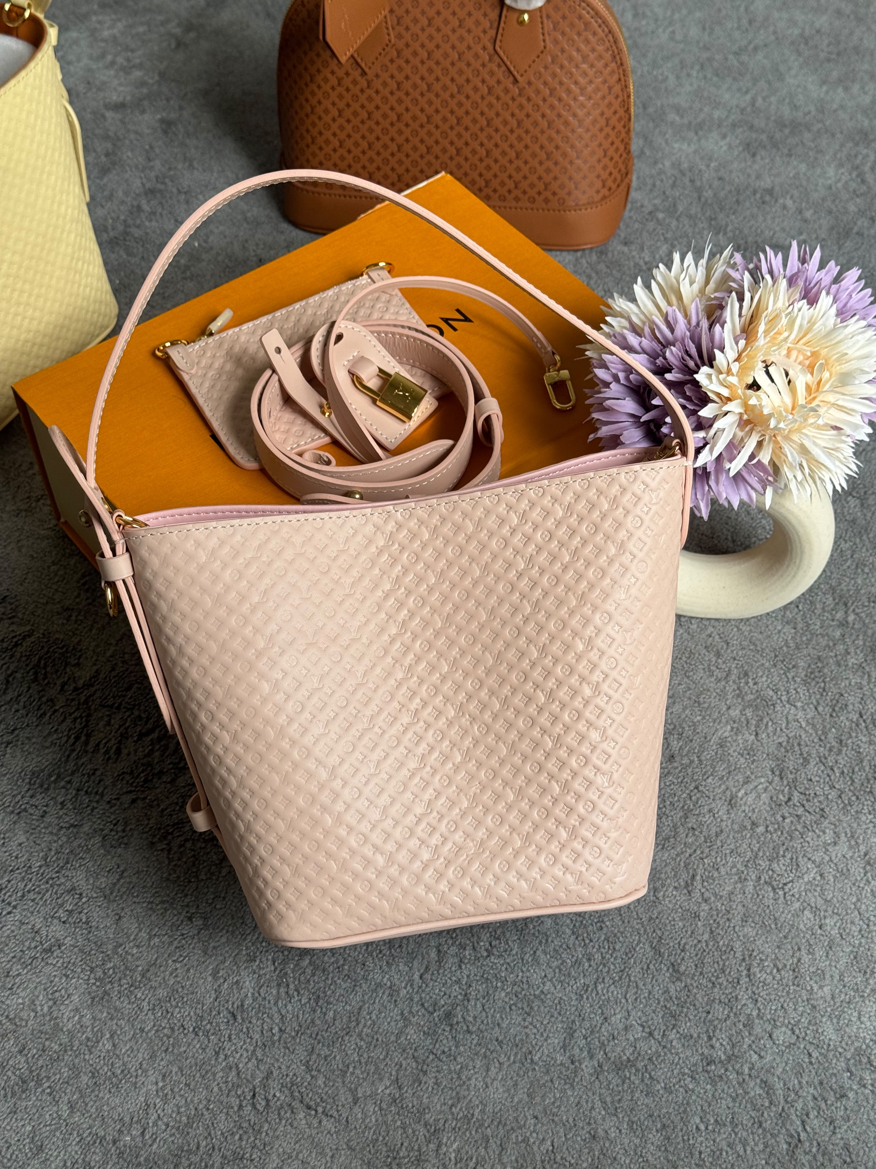 Louis Vuitton All In BB 17cm
