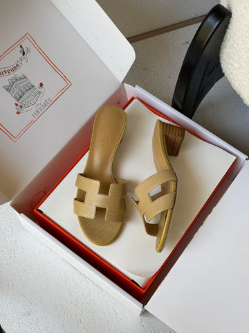Hermes Oasis Sandals